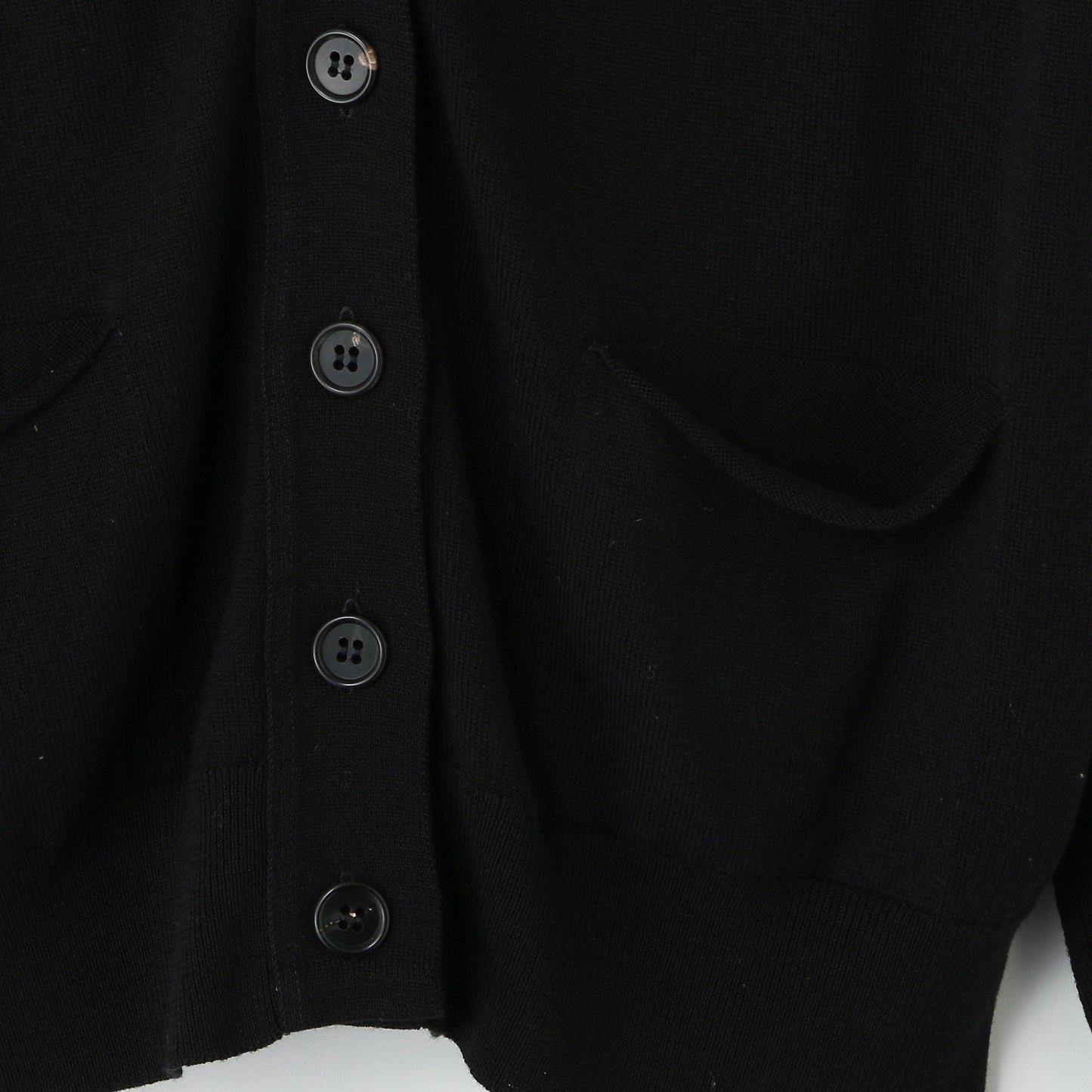 MERINO V NECK CARDIGAN KNIT