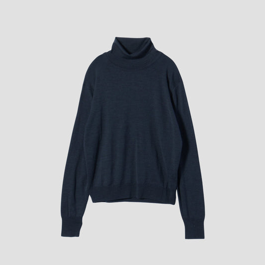 WOOL TURTLE NECK KNIT