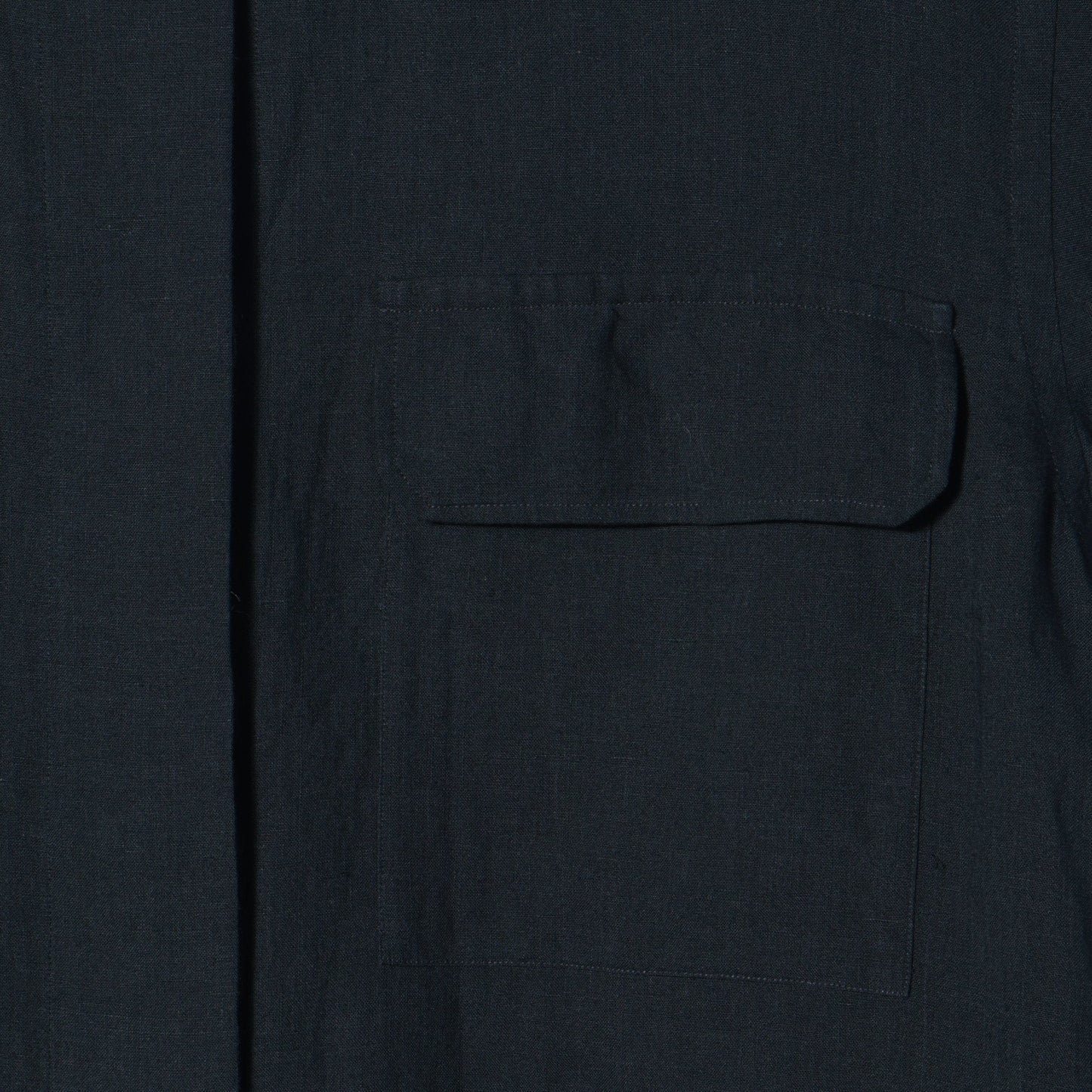 LIGHT LINEN SHIRT