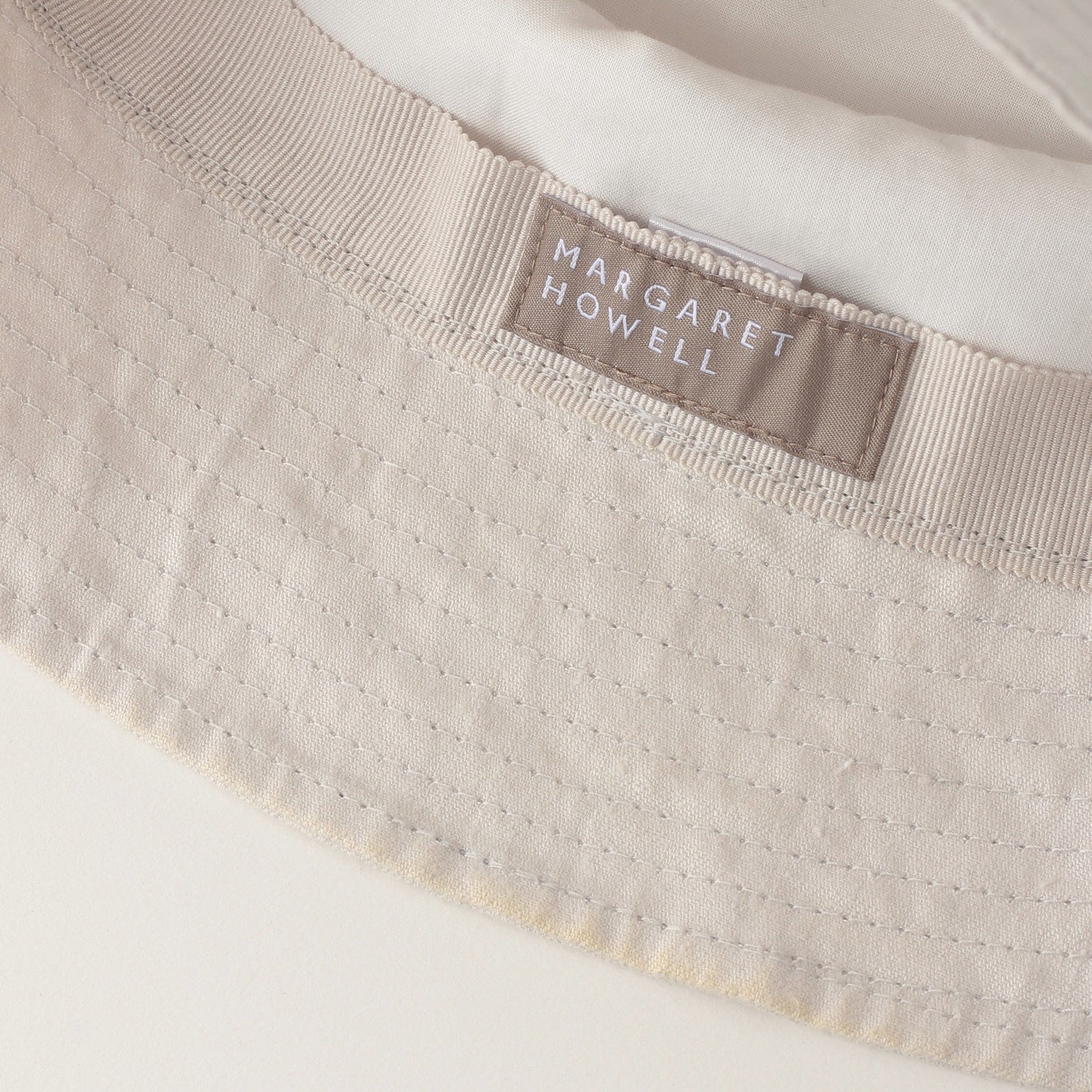 COMPACT LINEN TWILL HAT