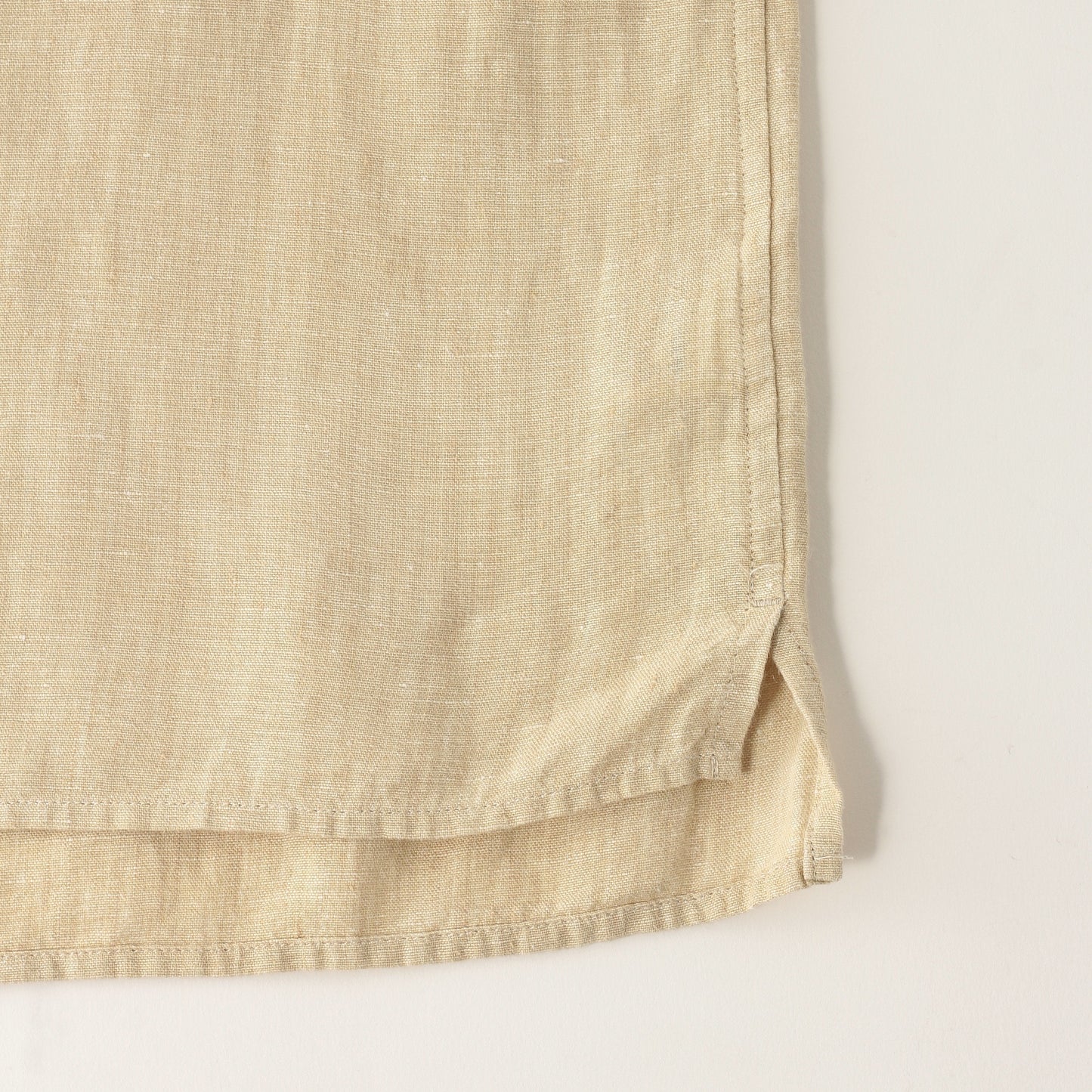 LINEN CHAMBRAY SHIRT