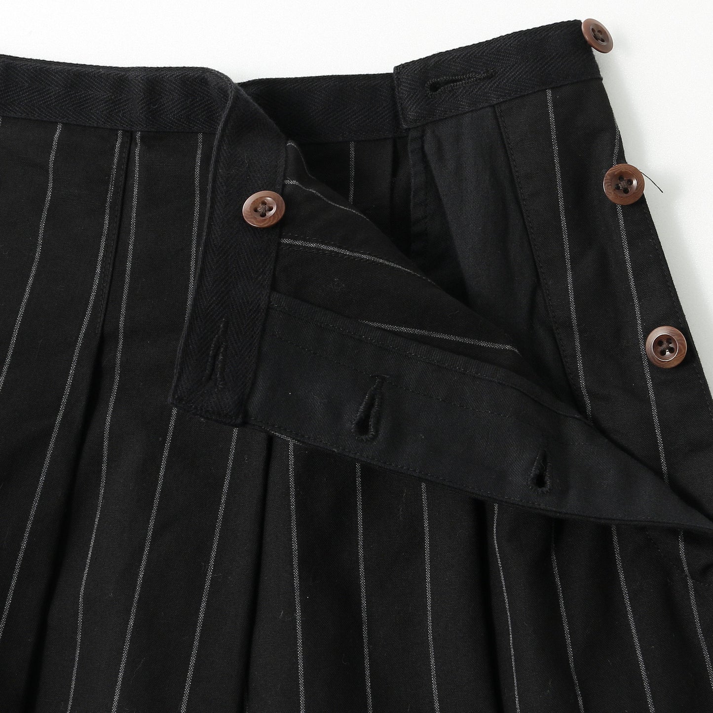 DRY WORKER STRIPE SKIRT