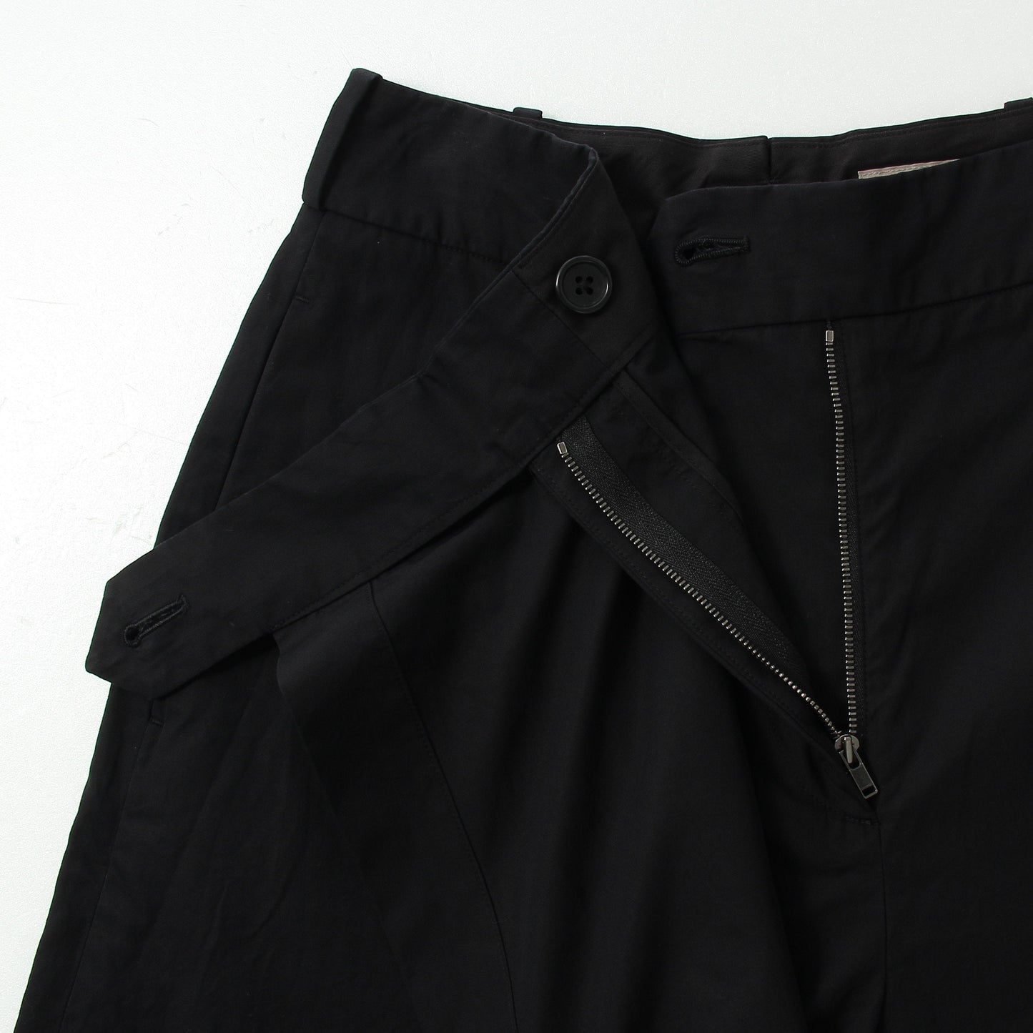 YARN DYED CRISP COTTON TROUSERS
