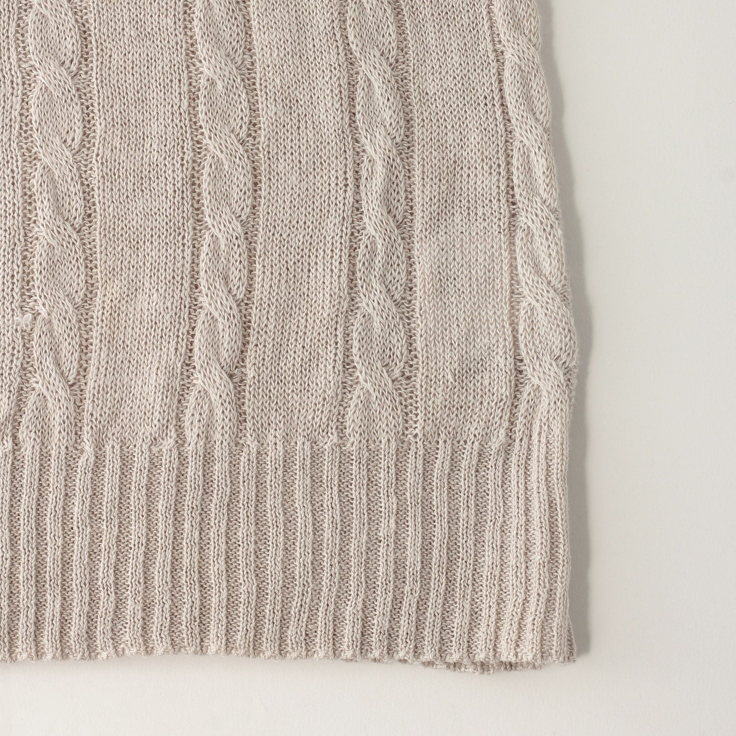 LINEN CABLE VEST KNIT
