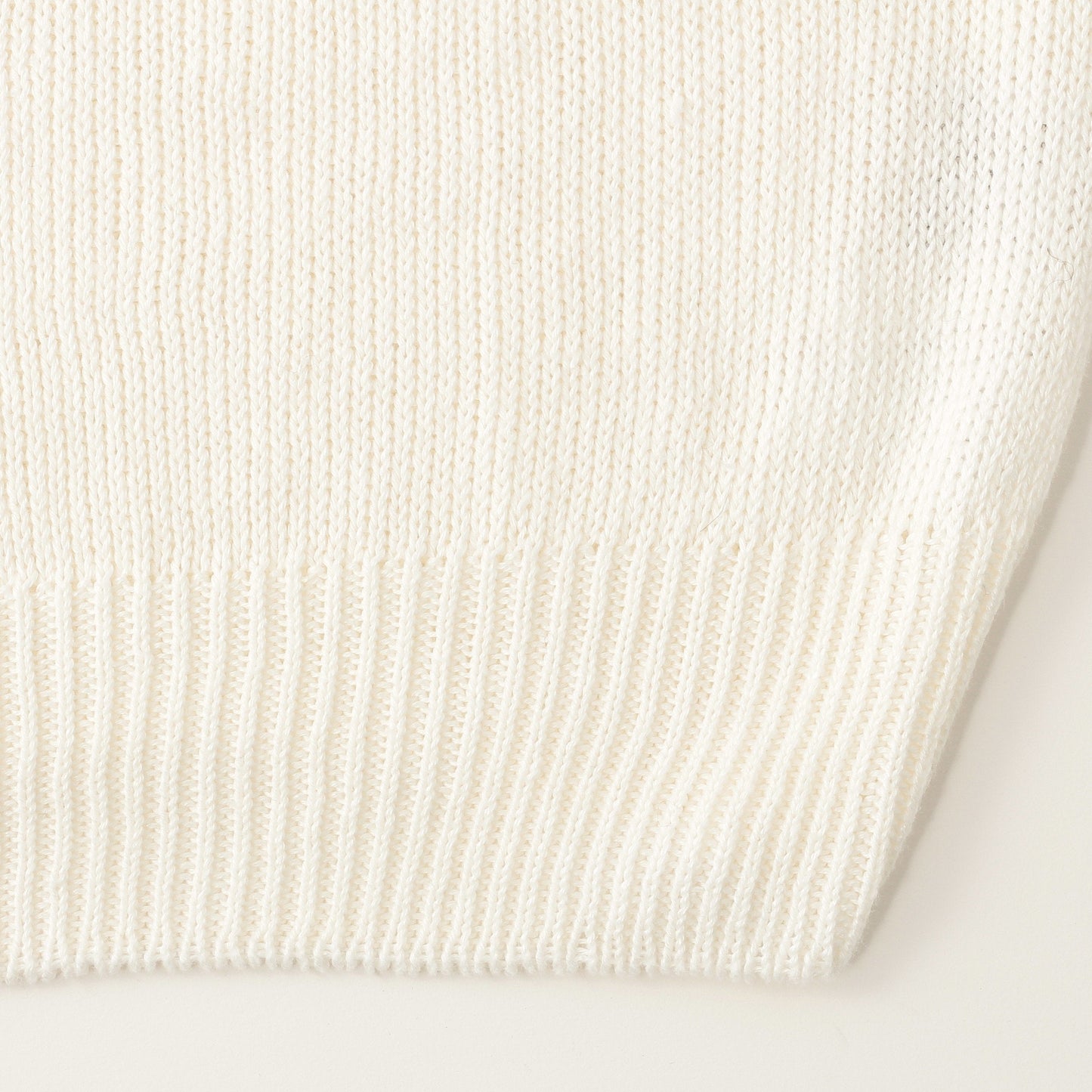 CAST OFF ROLL NECK KNIT
