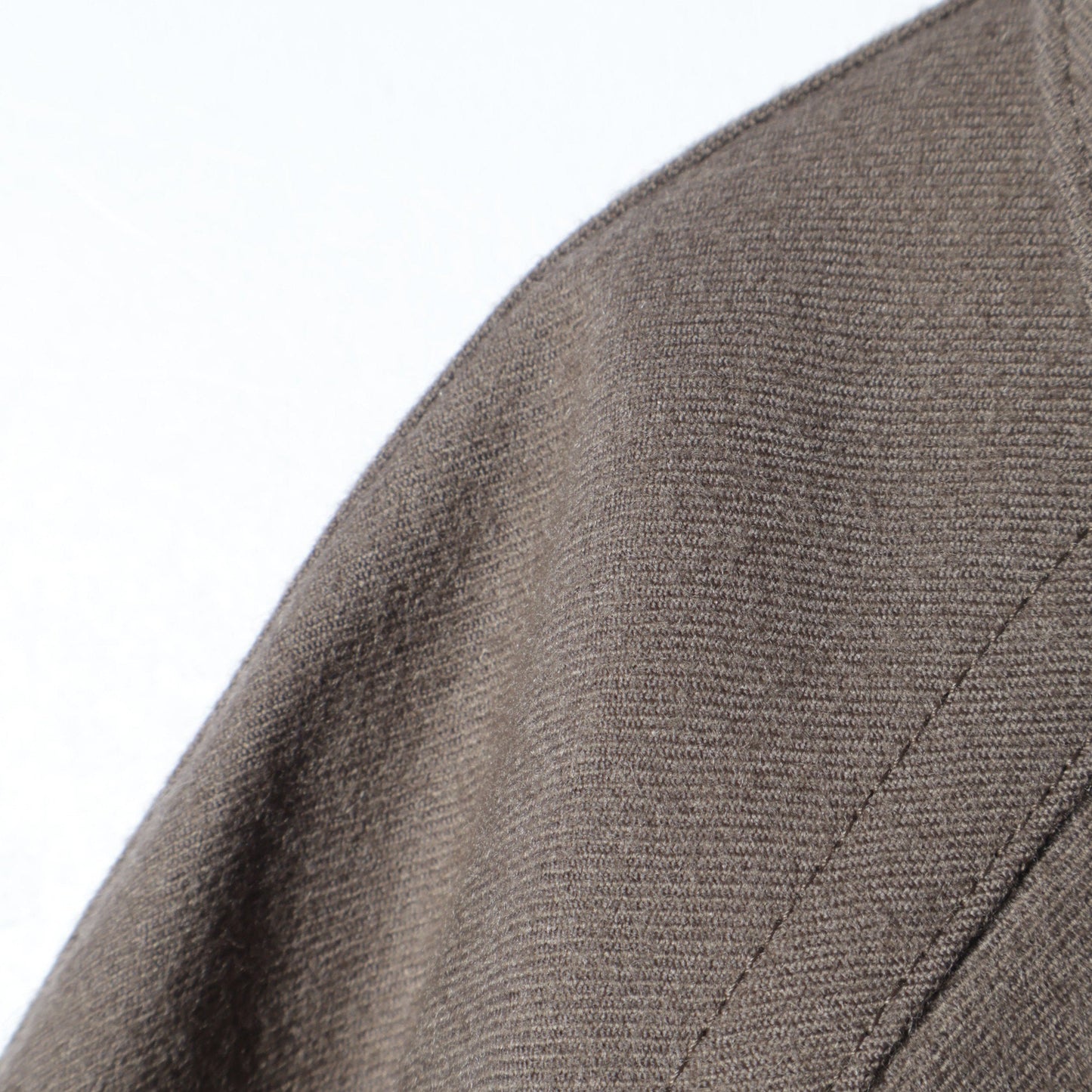 SATIN WOOL TWILL COAT