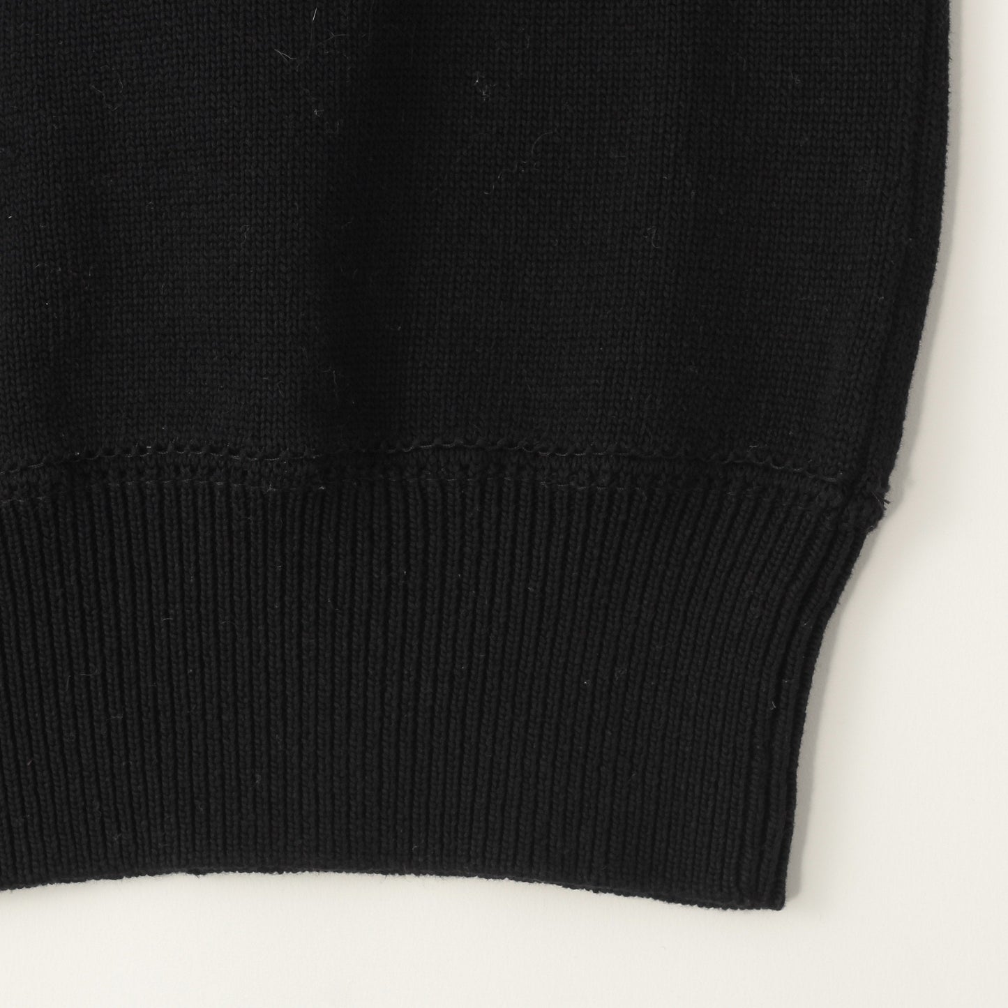 DENSE COTTON KNIT