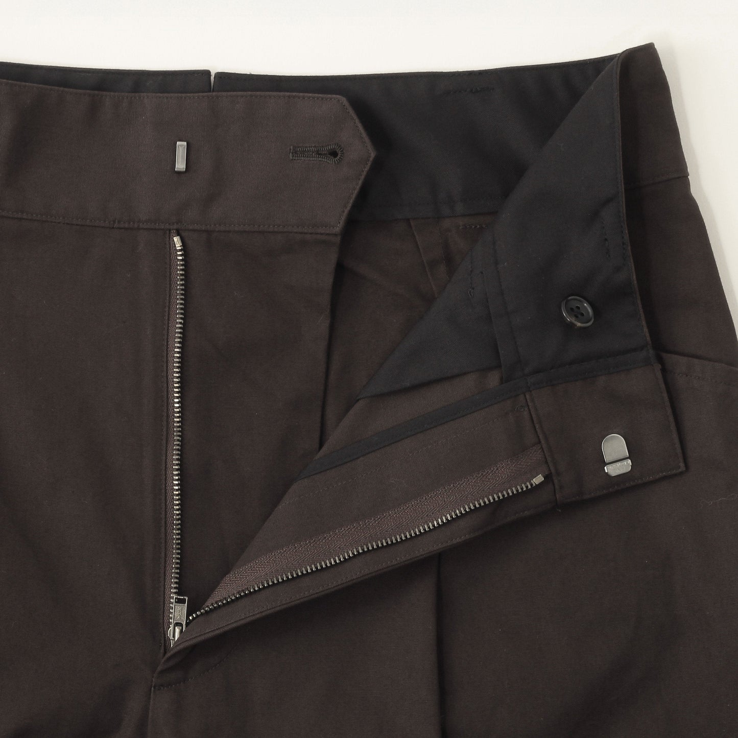 ORGANIC COTTON OXFORD TROUSERS