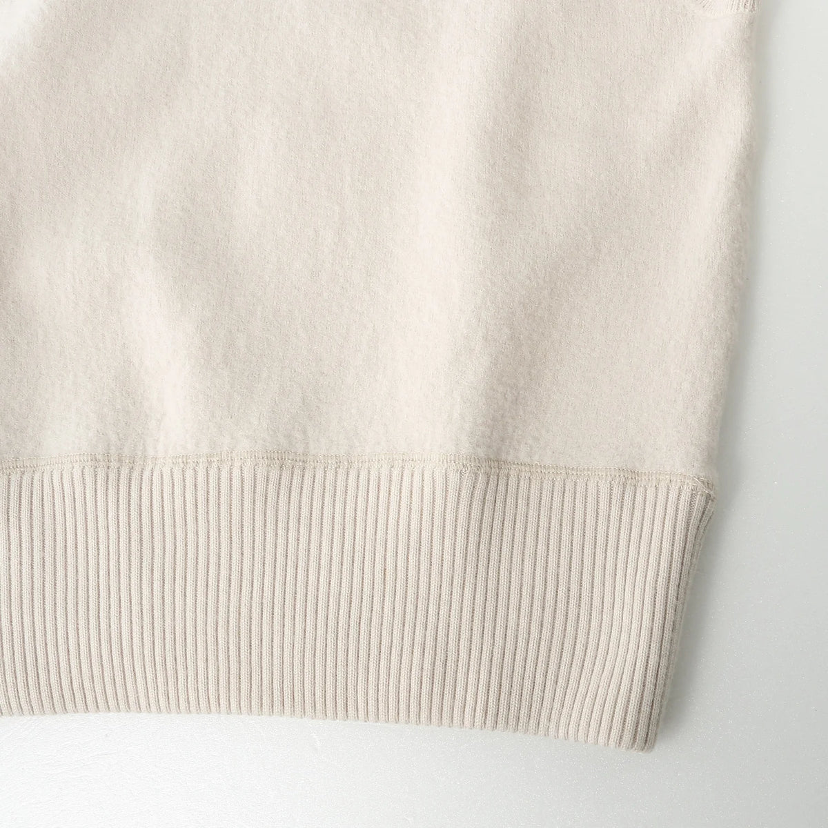 FELTED DRY WOOL KNIT