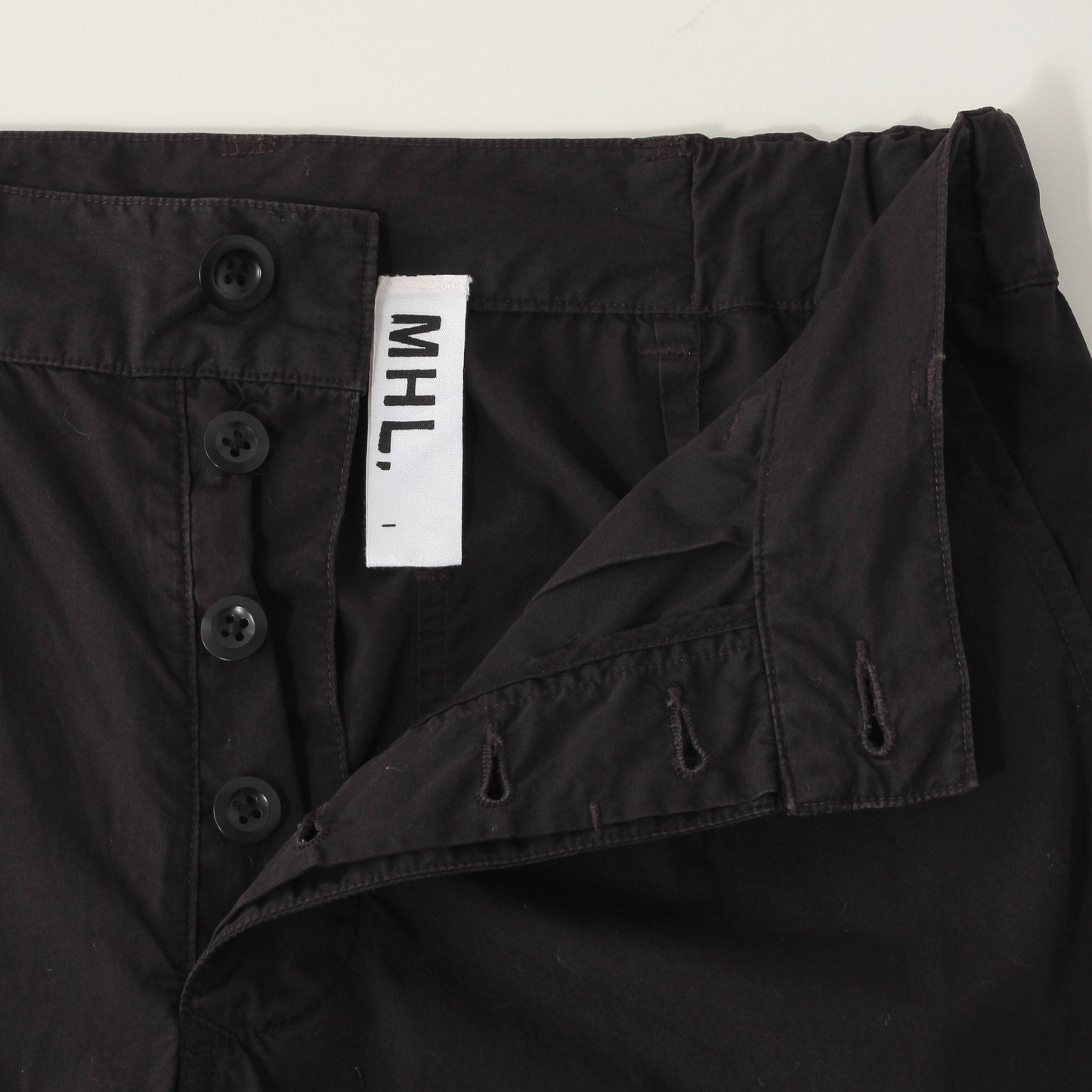 COMPACT TOUGH COTTON POPLIN TROUSERS