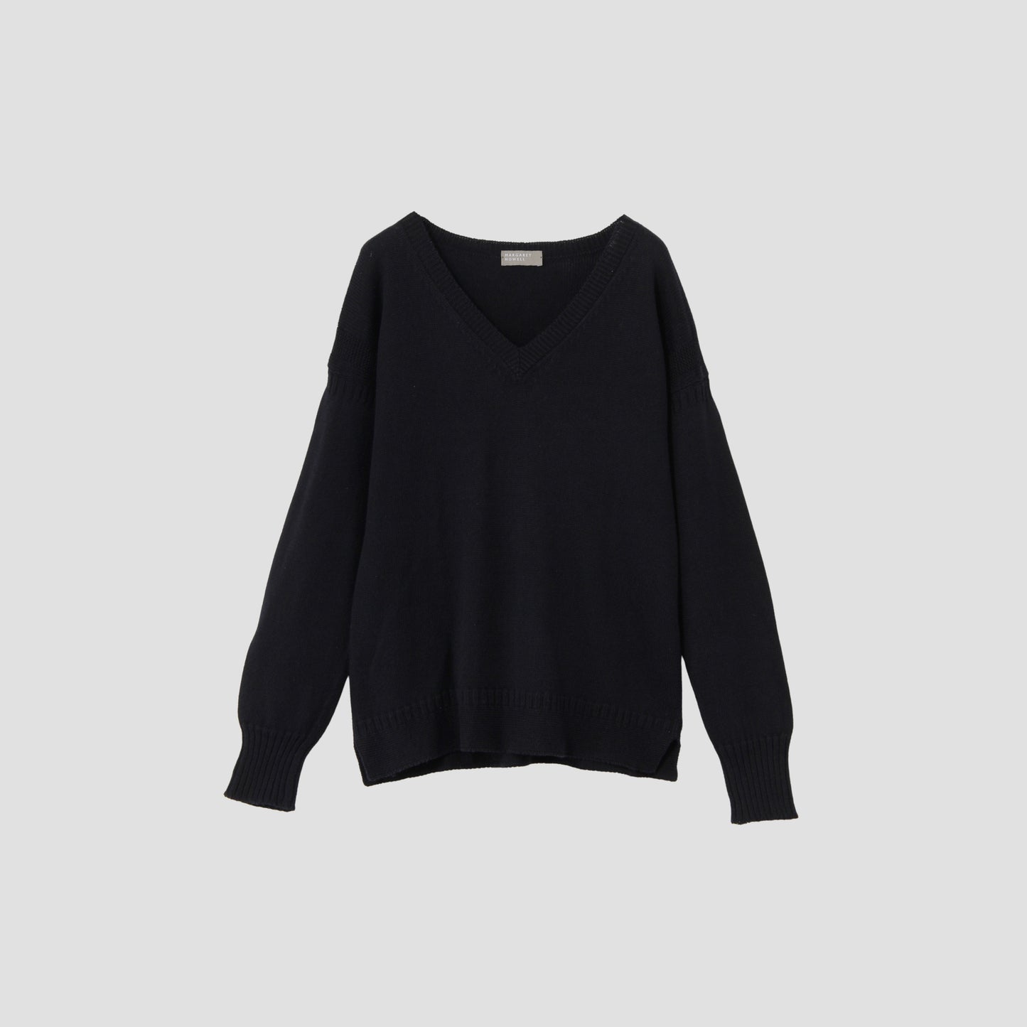 V NECK GUERNSEY KNIT