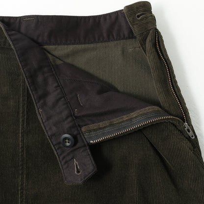 DRY COTTON NEEDLECORD SKIRT