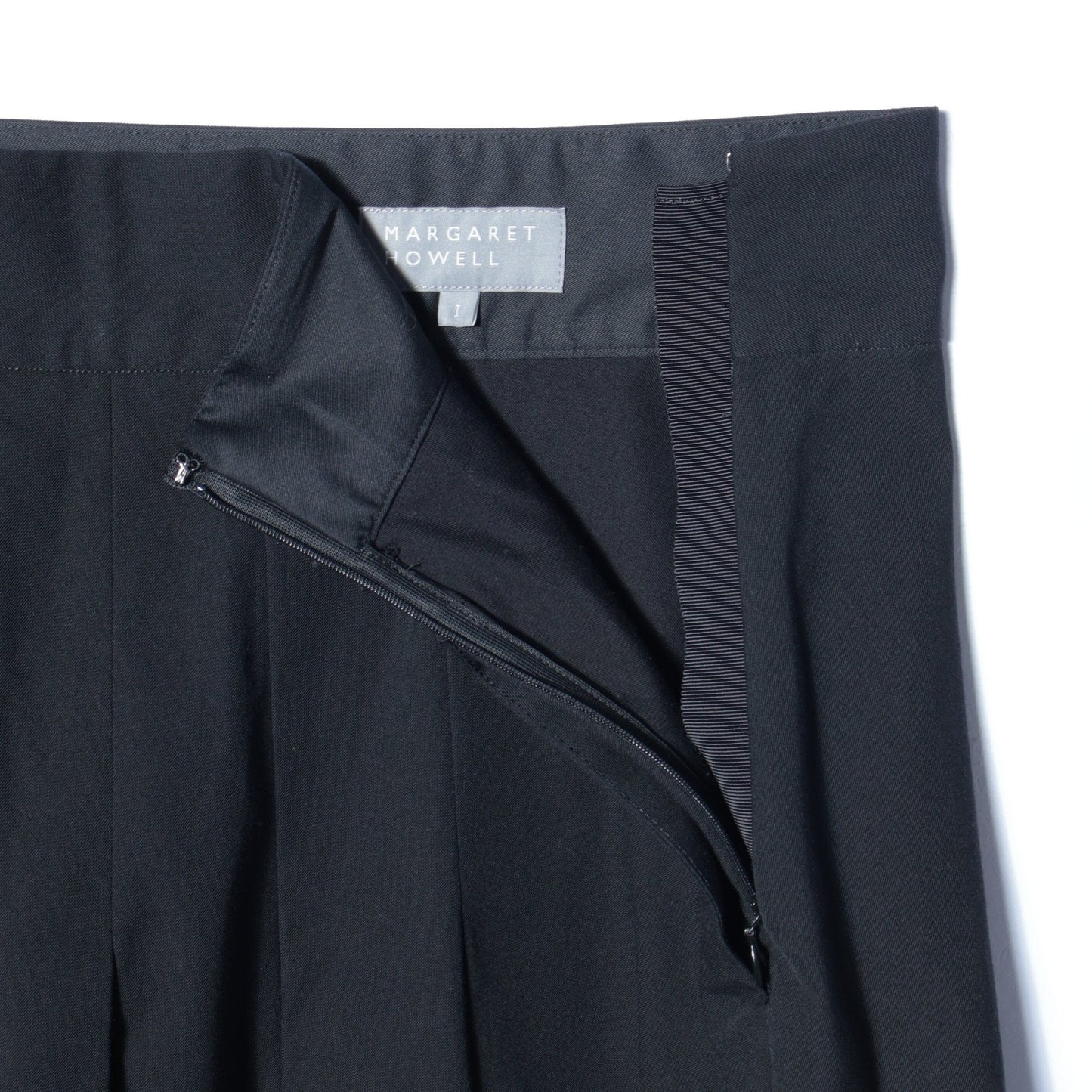 FINE WOOL COTTON TWILL SKIRT