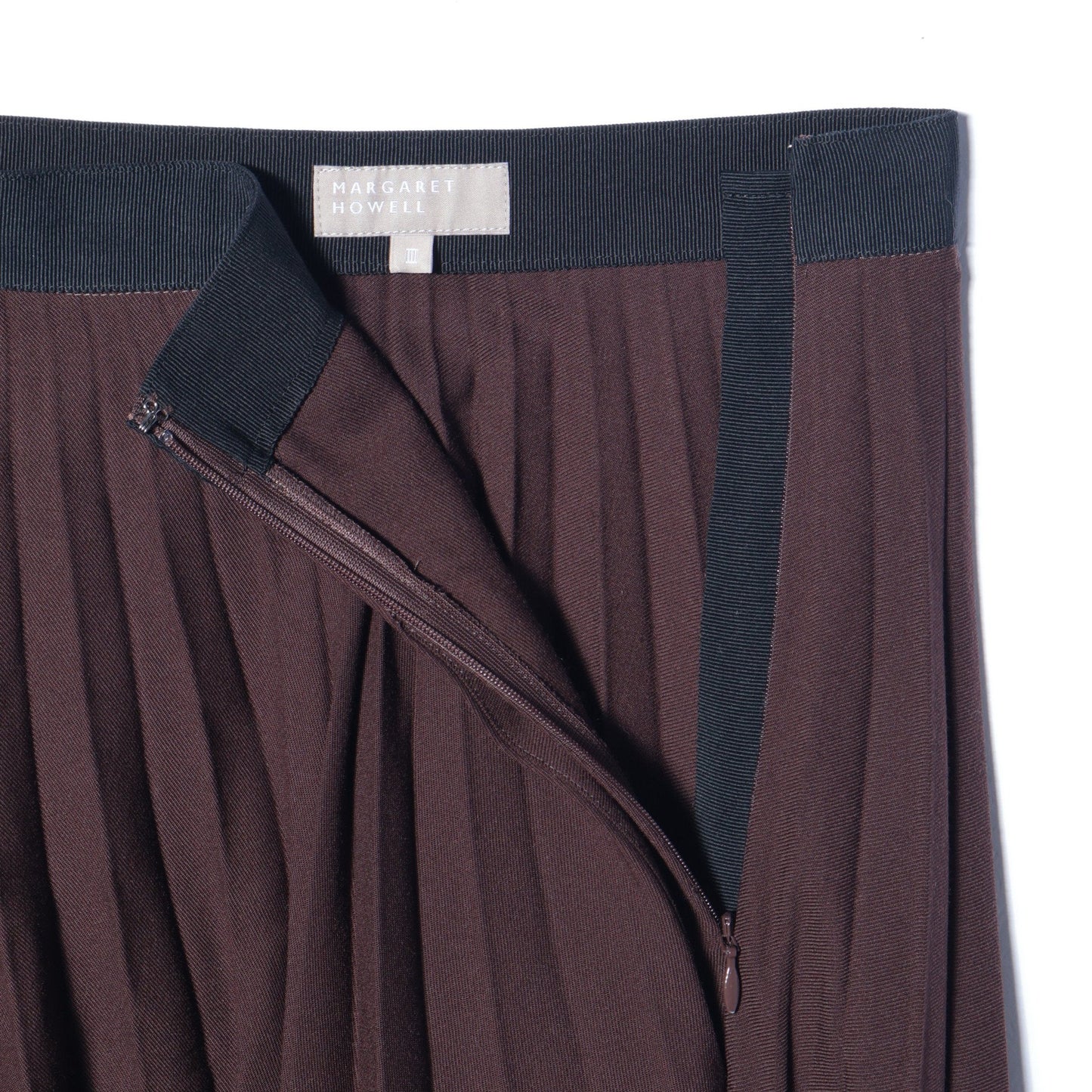 FINE WOOL GABARDINE SKIRT