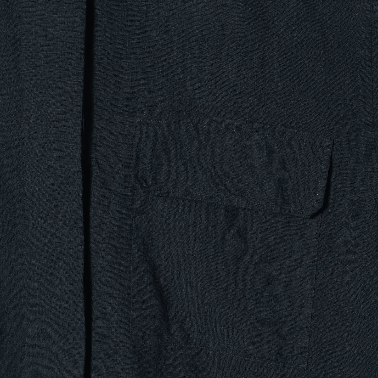 LIGHT LINEN SHIRT