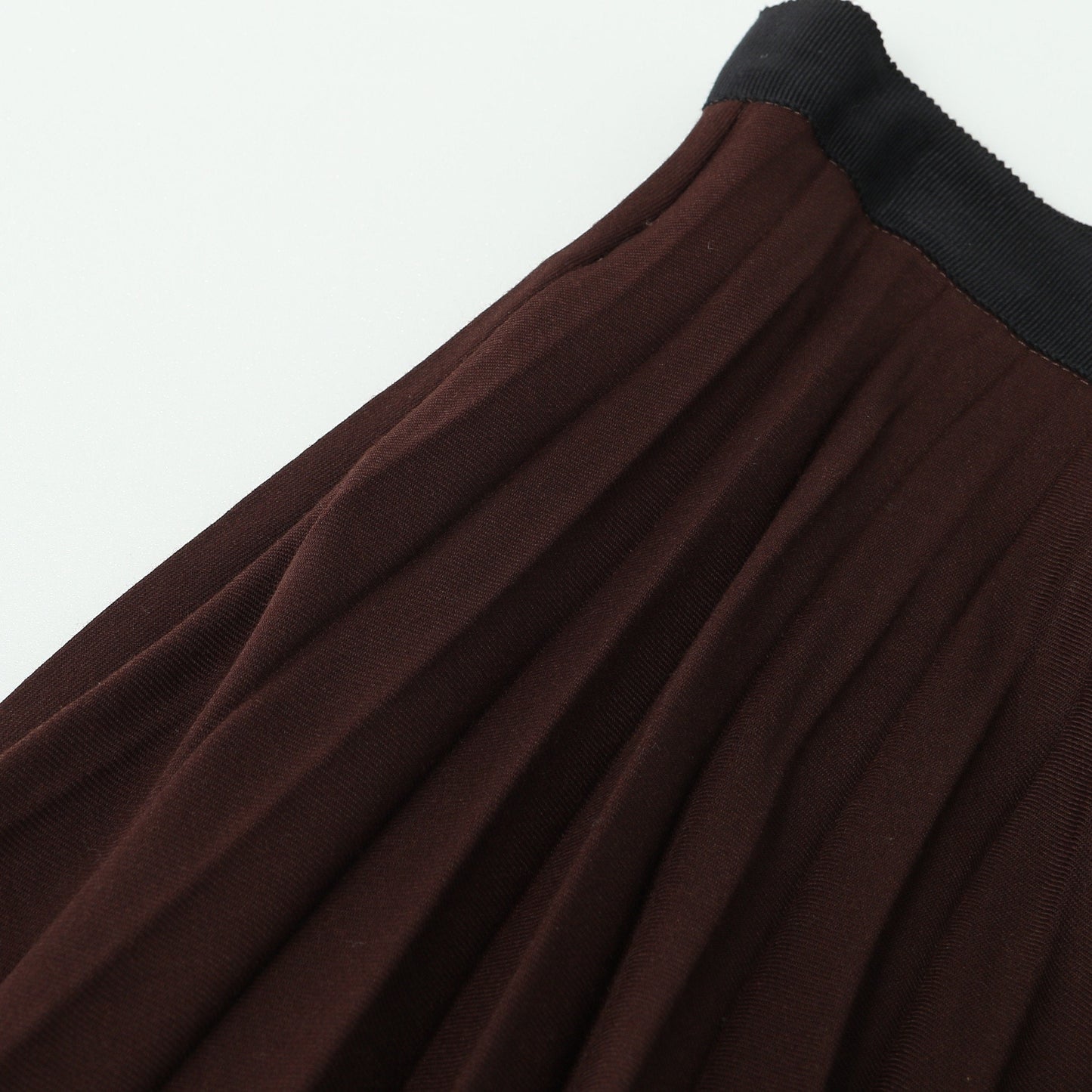 FINE WOOL GABARDINE SKIRT