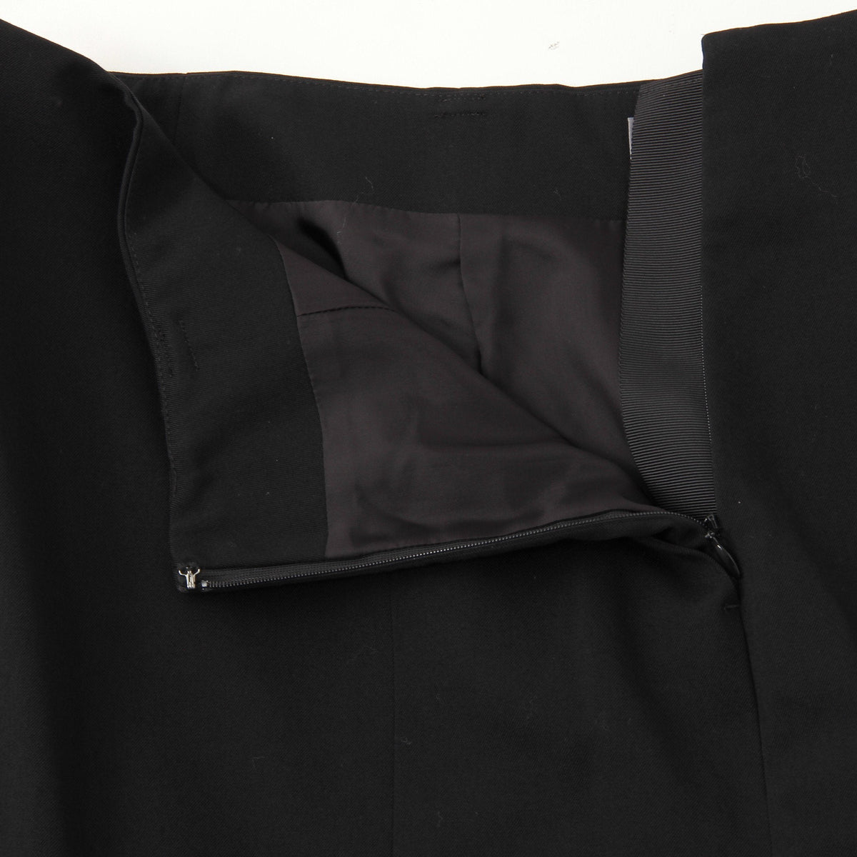 FLUID WOOL SKIRT