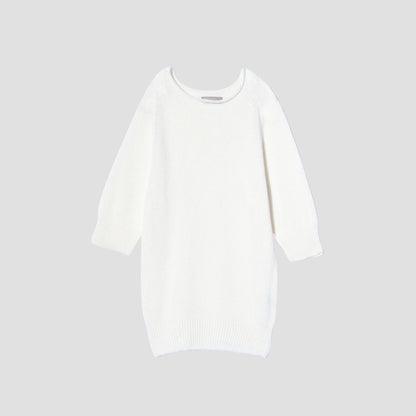 CAST OFF ROLL NECK KNIT