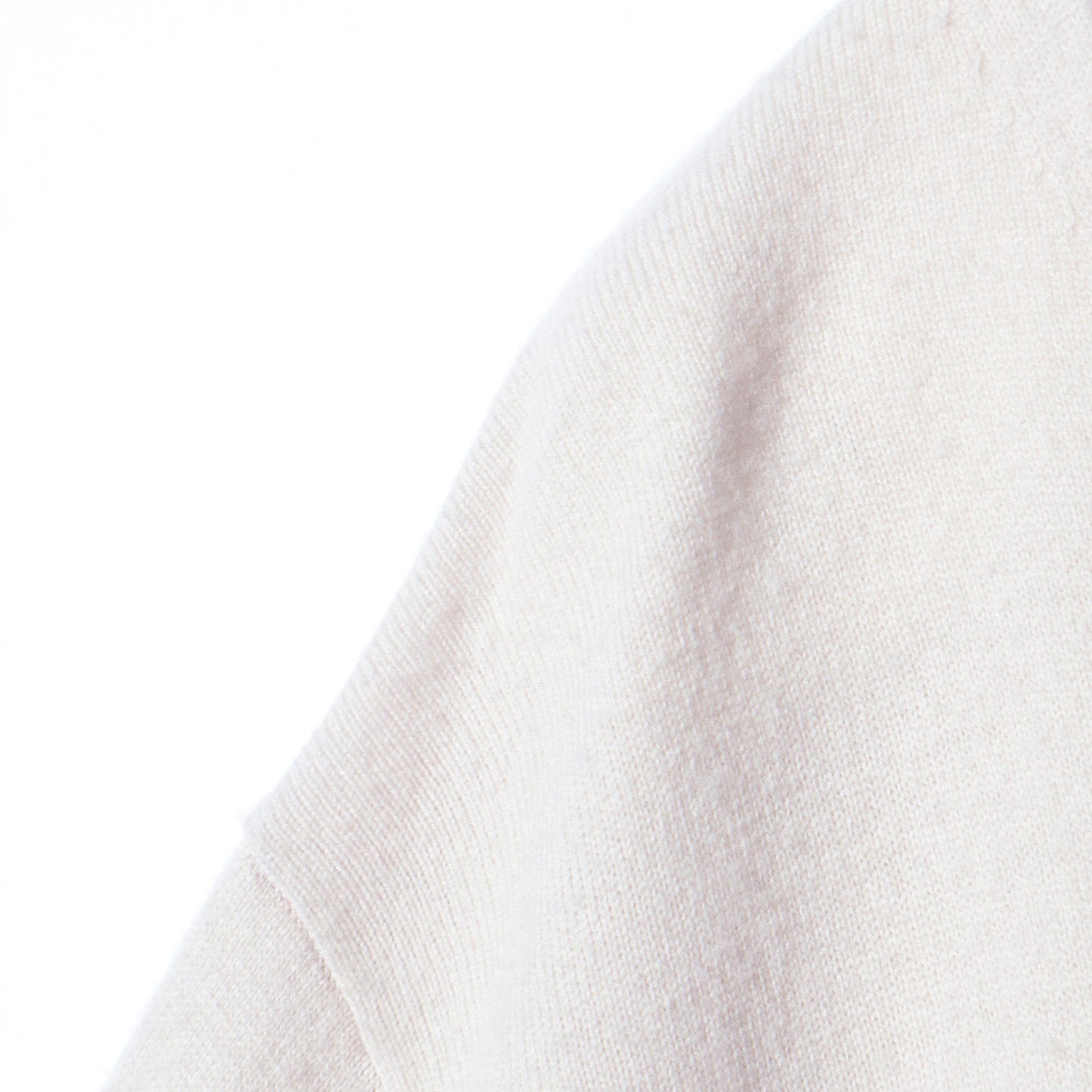 FINE WOOL JUMPER KNIT