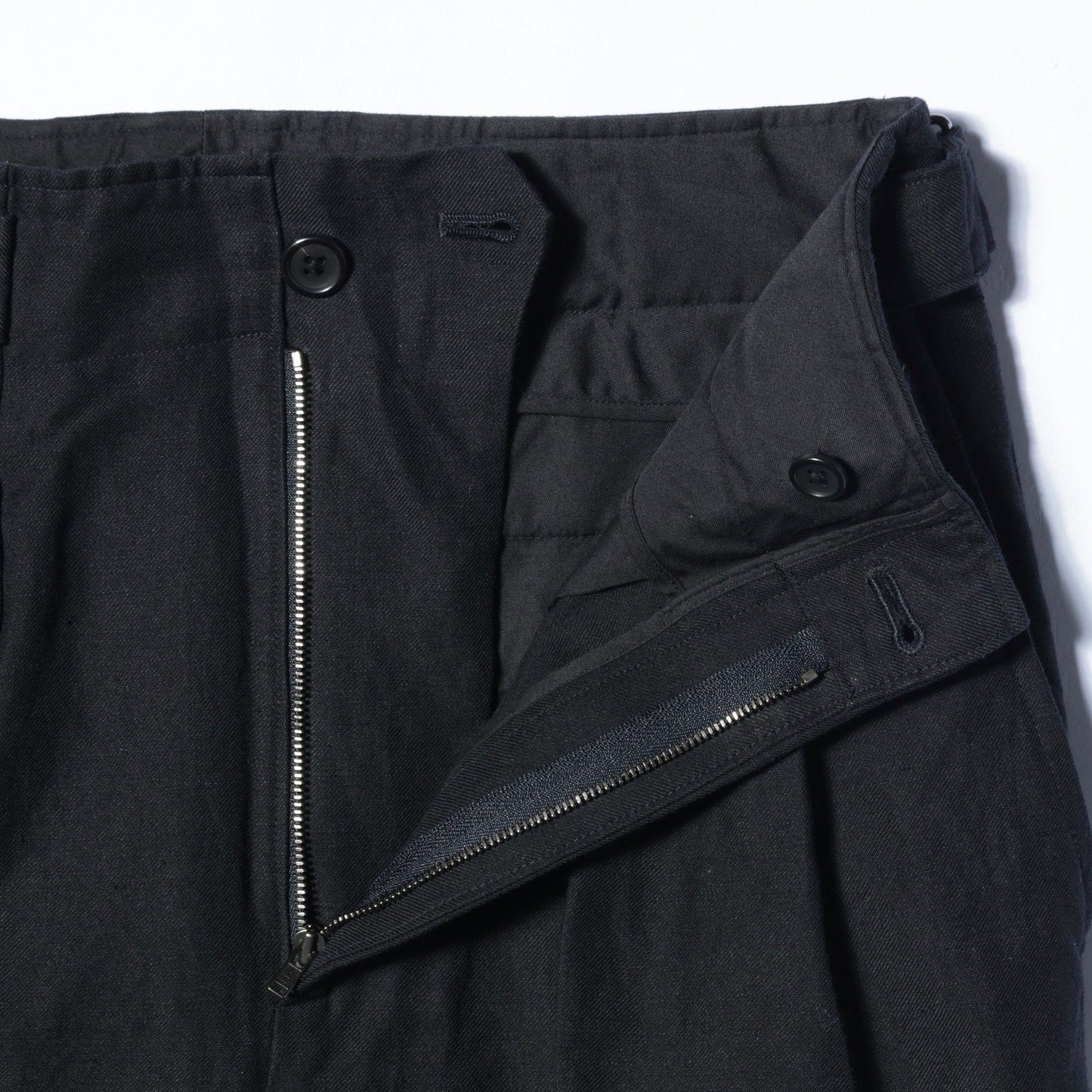 LINEN WOOL TWILL TROUSERS