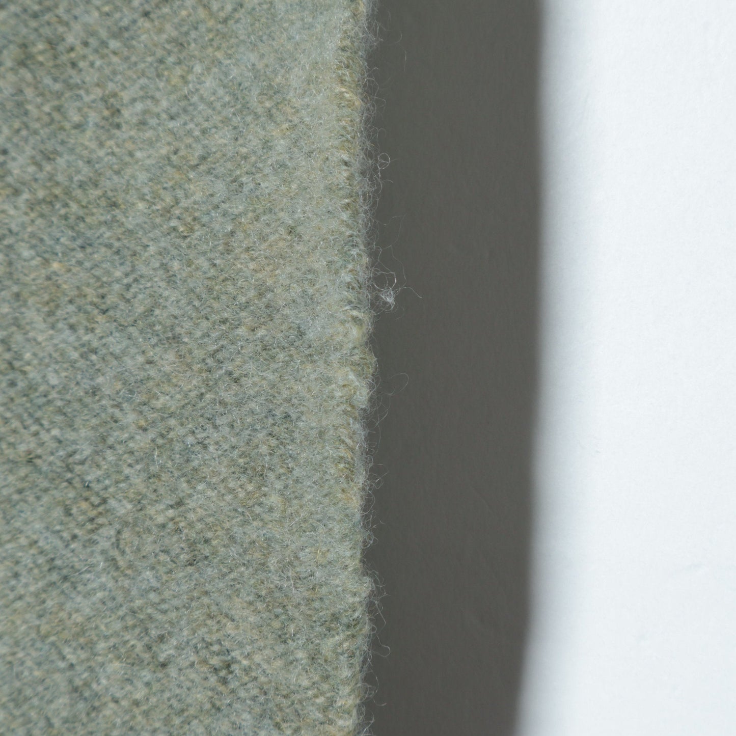 LAMBSWOOL SCARF
