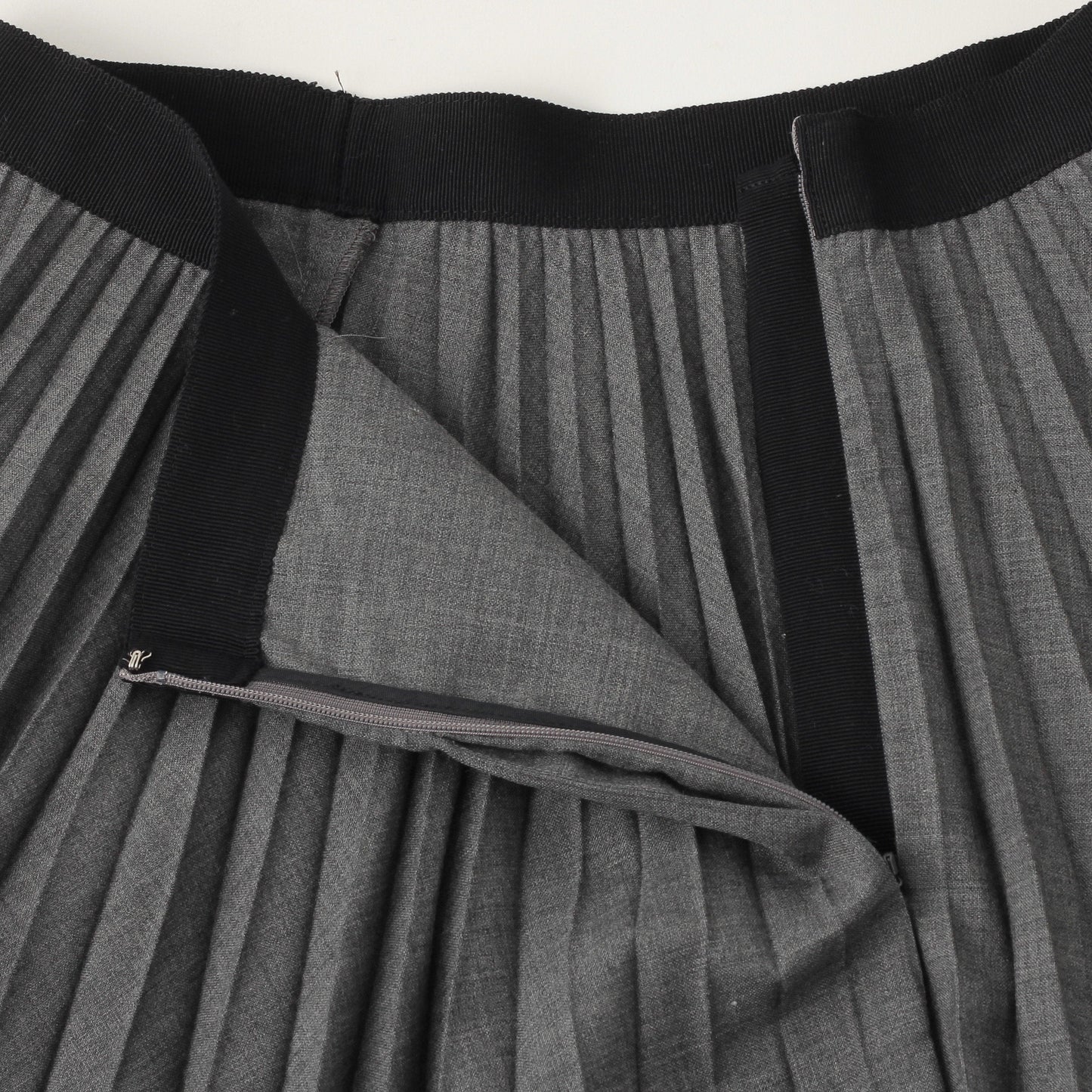 SUMMER WOOL SKIRT