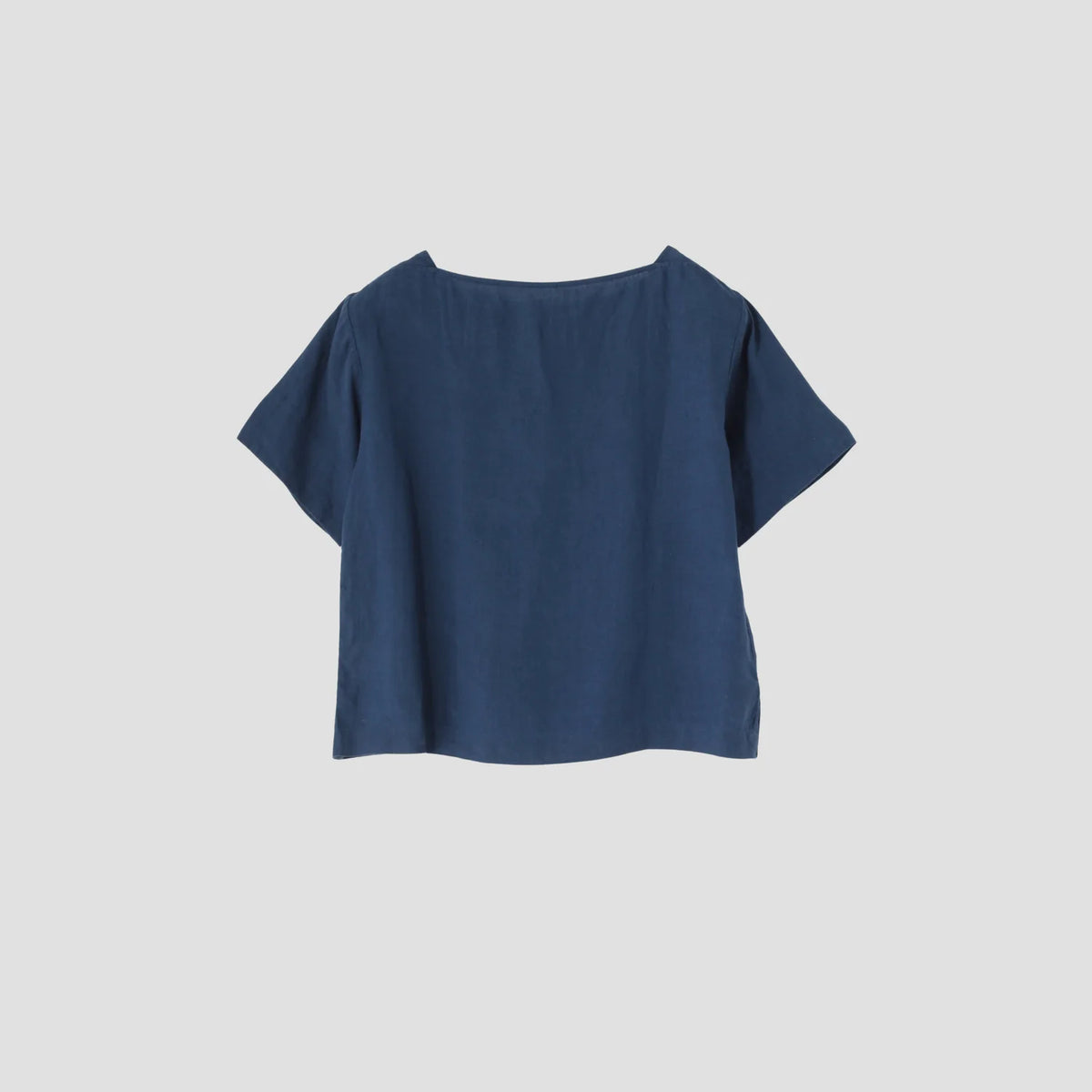 CLEAN LINEN SHIRT