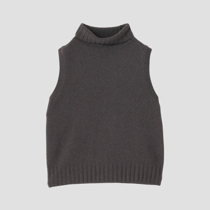 SLEEVELESS TURTLE NECK KNIT