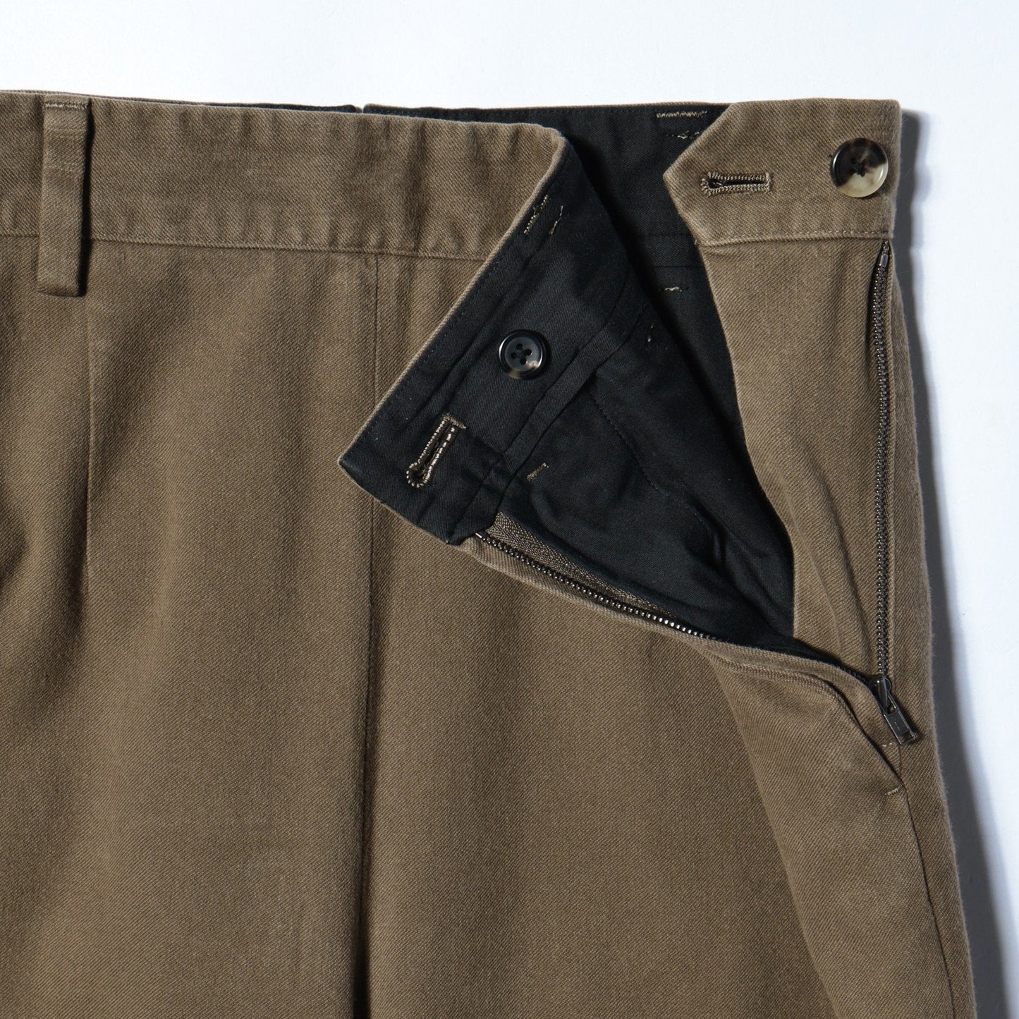 WASHED COTTON TWILL TROUSERS