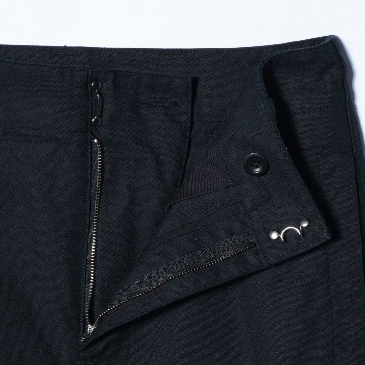 ORGANIC COTTON GABARDINE TROUSERS