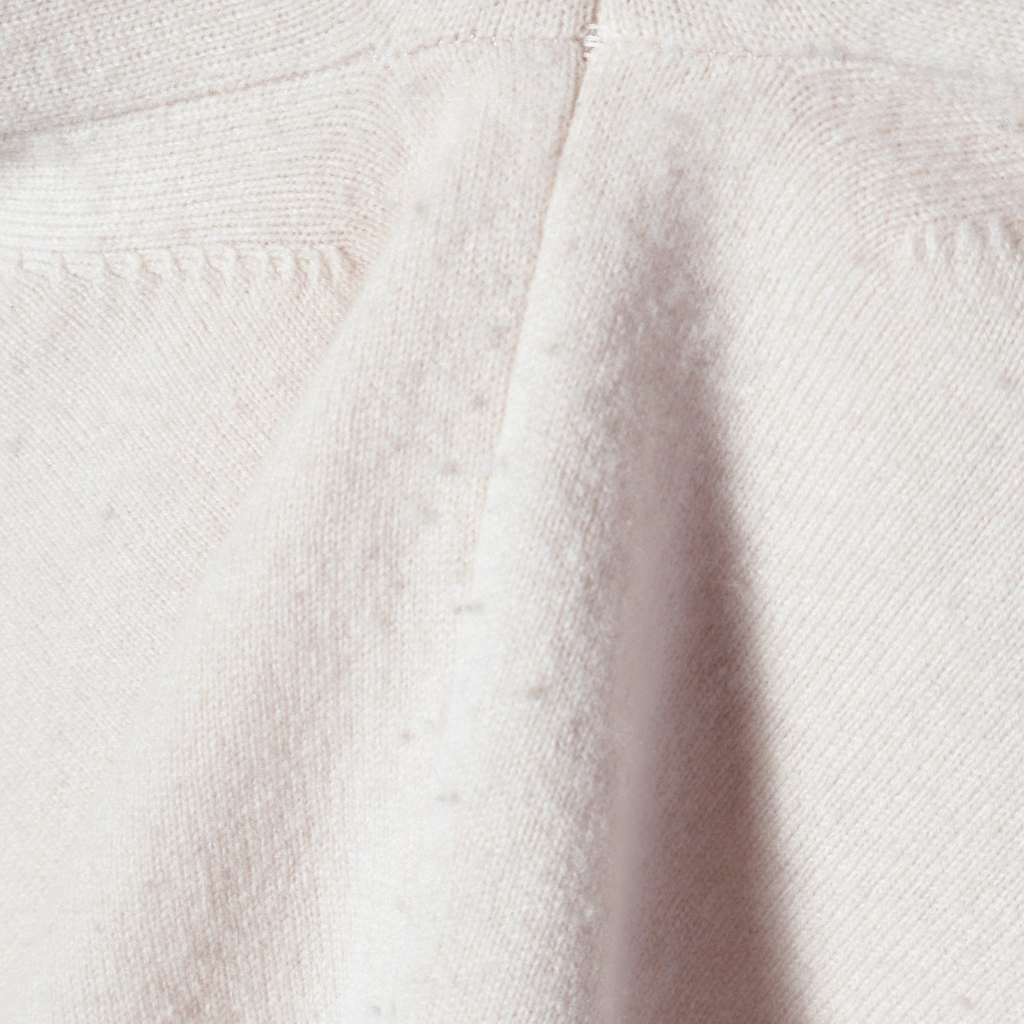 FINE WOOL JUMPER KNIT