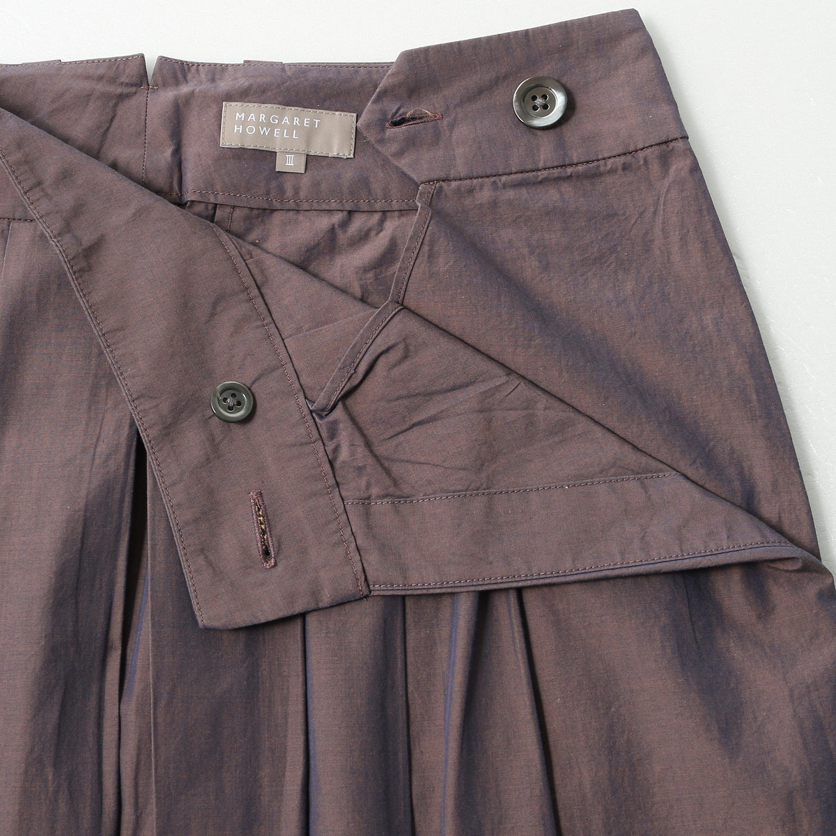 FINE COTTON CHAMBRAY SKIRT