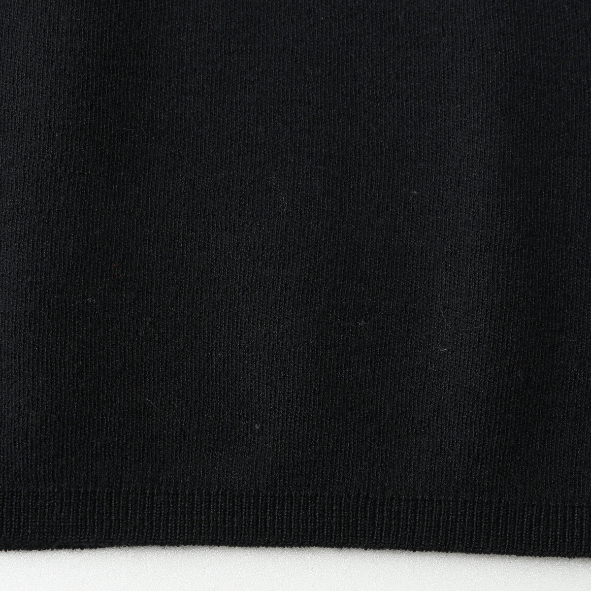 UNIFORM WOOL KNIT