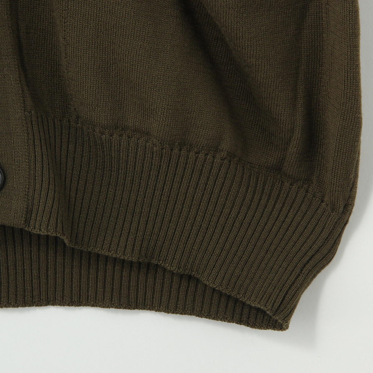 CLASSIC MERINO KNIT