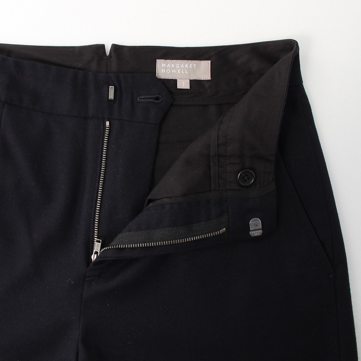 FINE WOOL FLANNEL TROUSERS