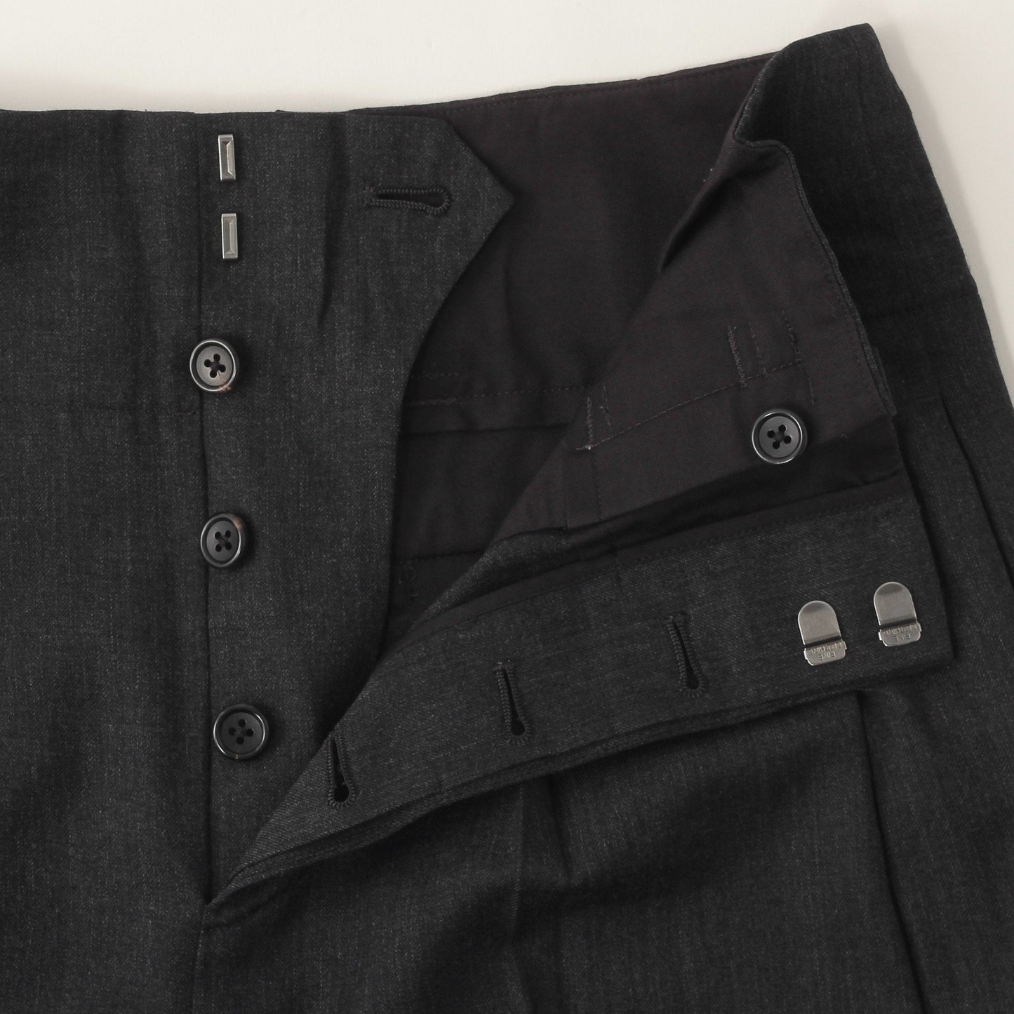 FINE WOOL TWILL TROUSERS