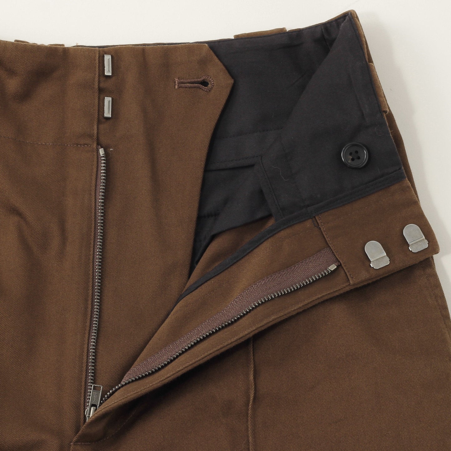 DRY COTTON TWILL TROUSERS