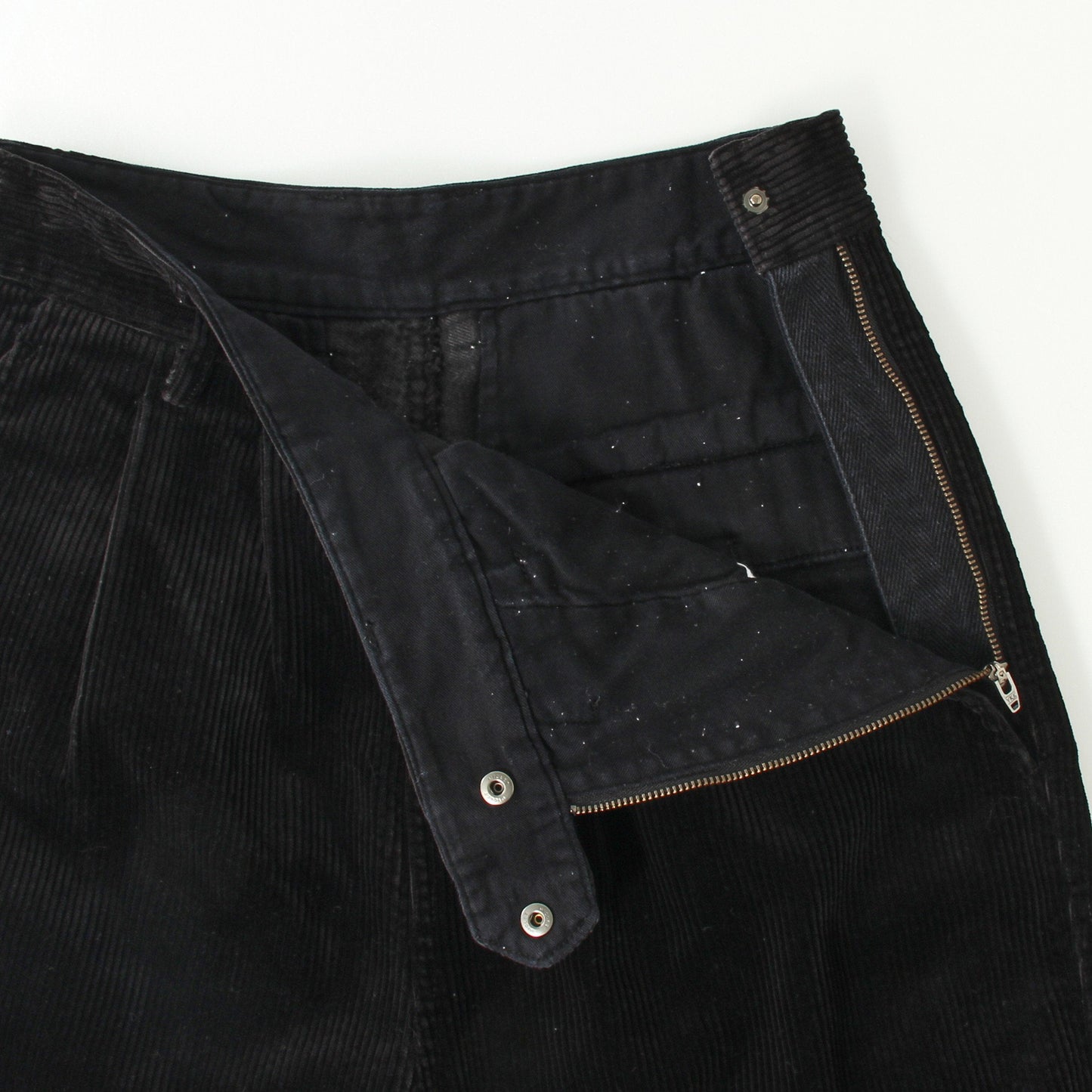 HEAVY CORDUROY TROUSERS
