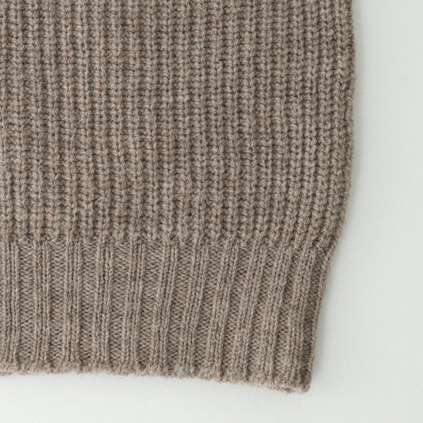 BRITISH MERINO KNIT