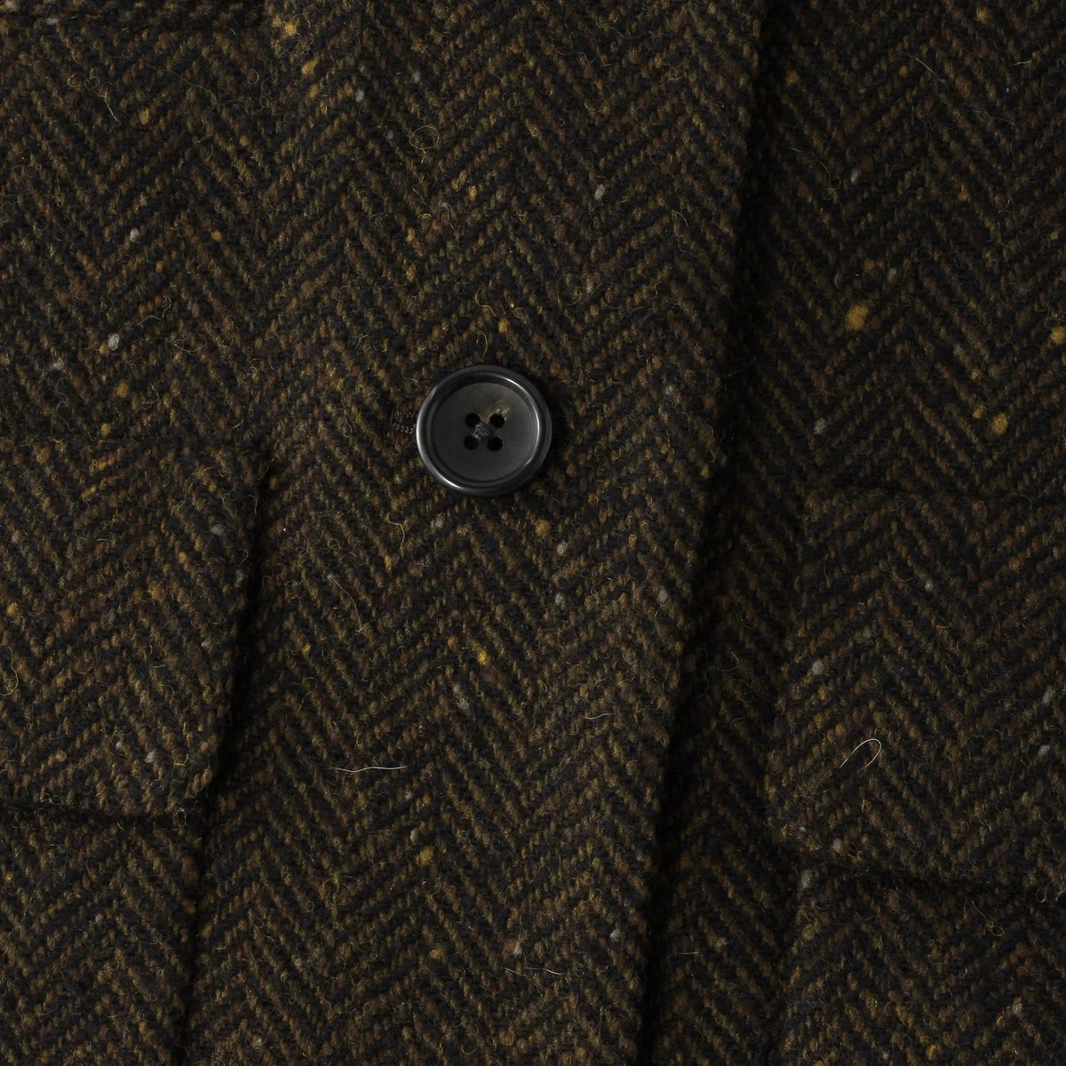 HERRINGBONE WOOL COAT
