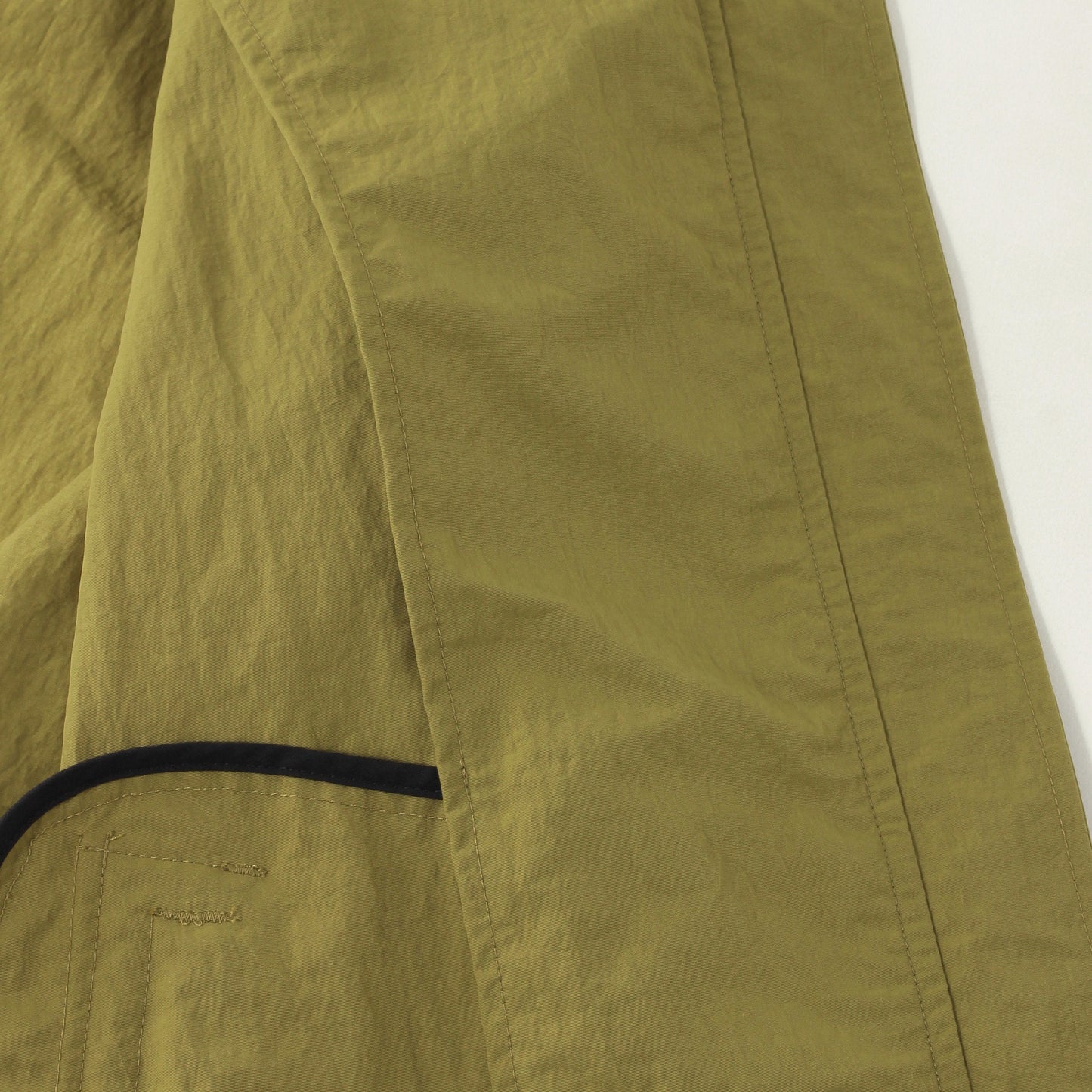 COMPACT NYLON BLOUSON