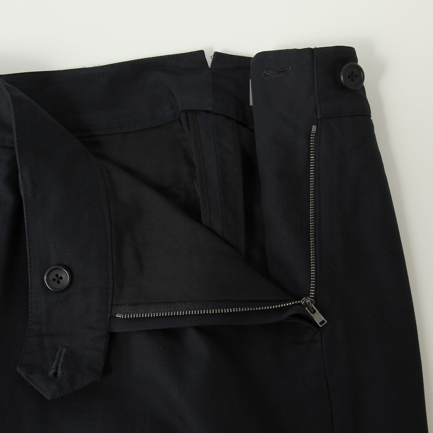 ORGANIC COTTON OXFORD TROUSERS