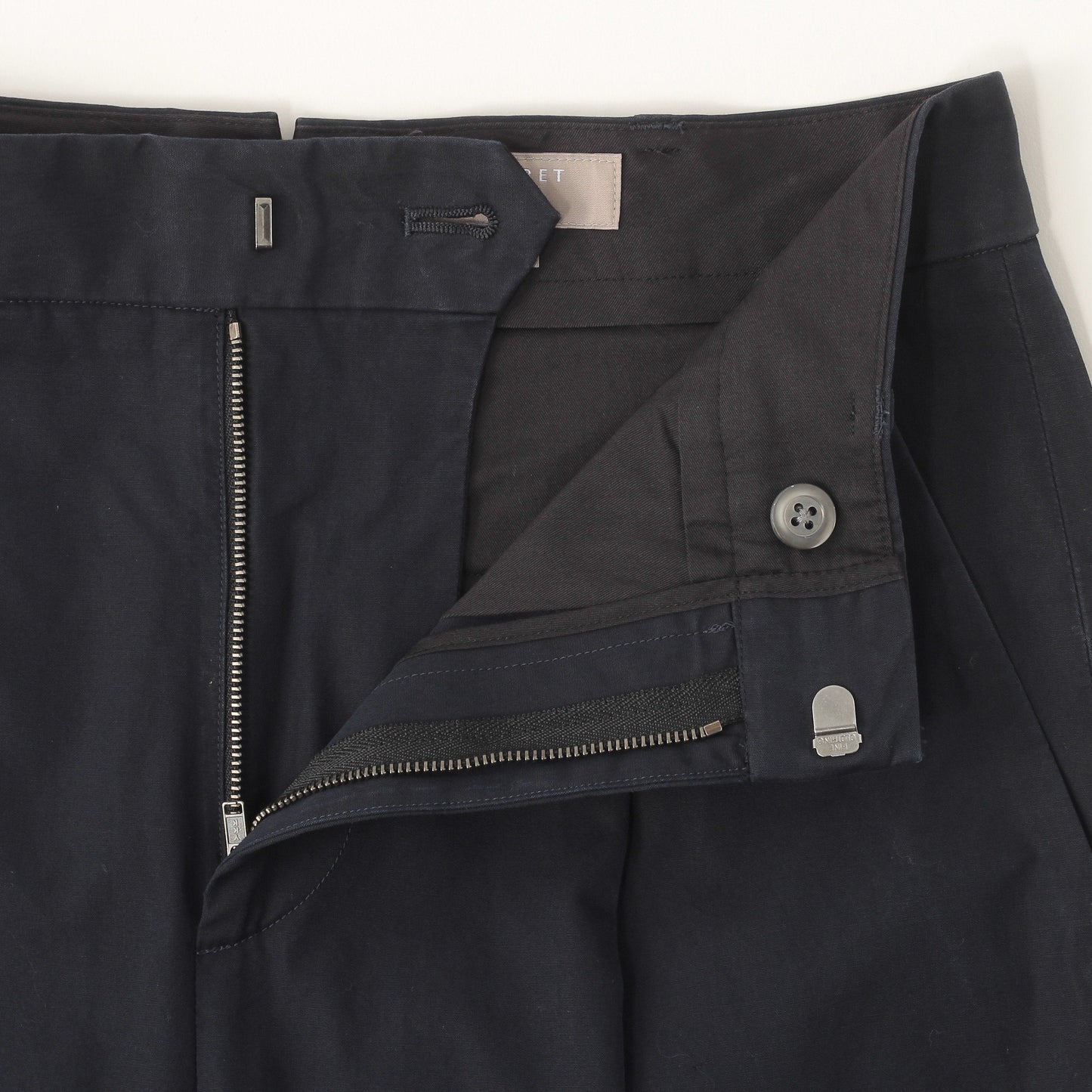 COTTON PLAIN WEAVE TROUSERS