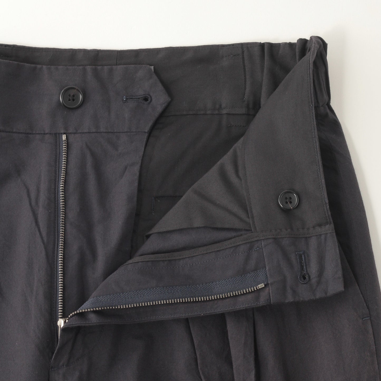 MATT COTTON SILK POPLIN TROUSERS