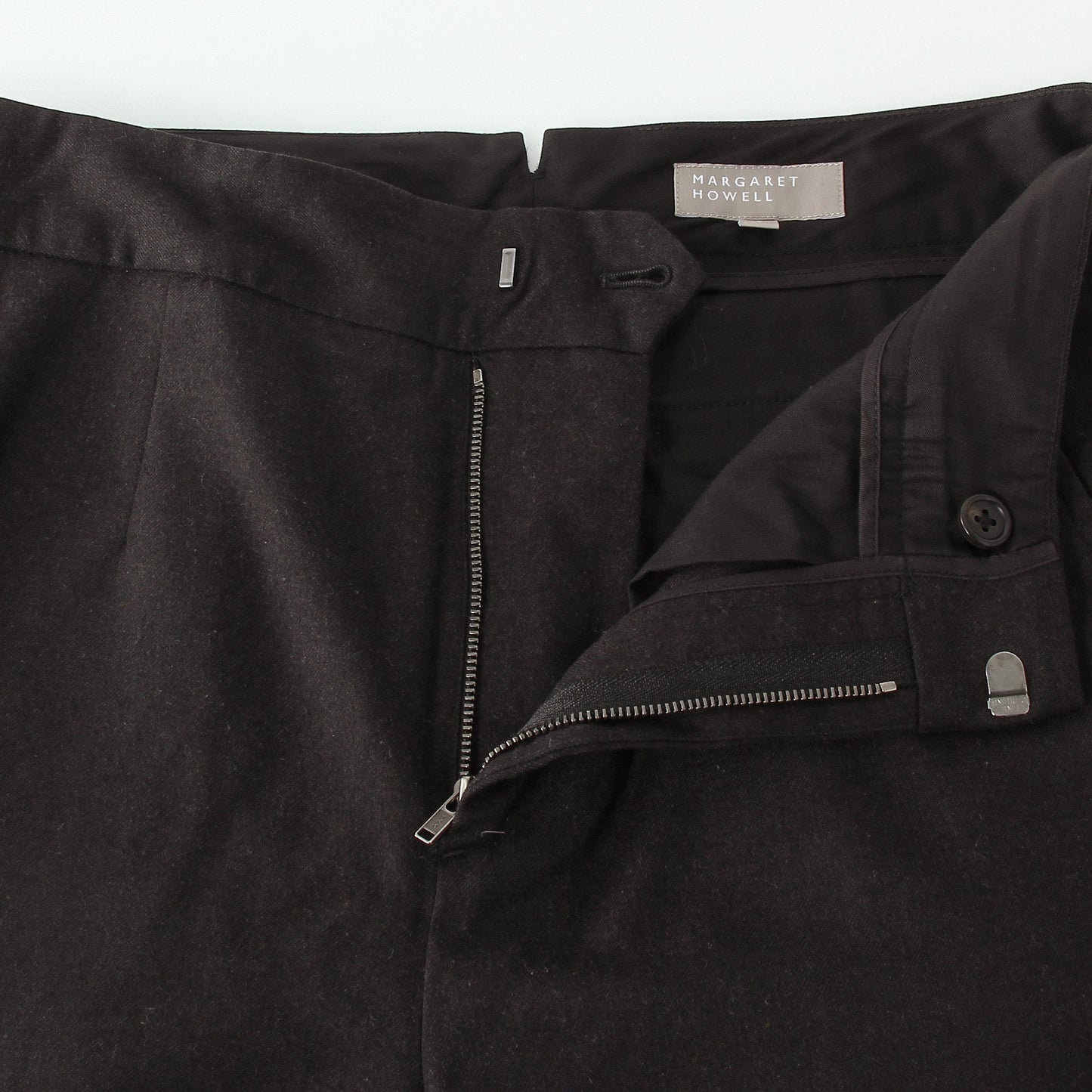 FINE WOOL FLANNEL TROUSERS