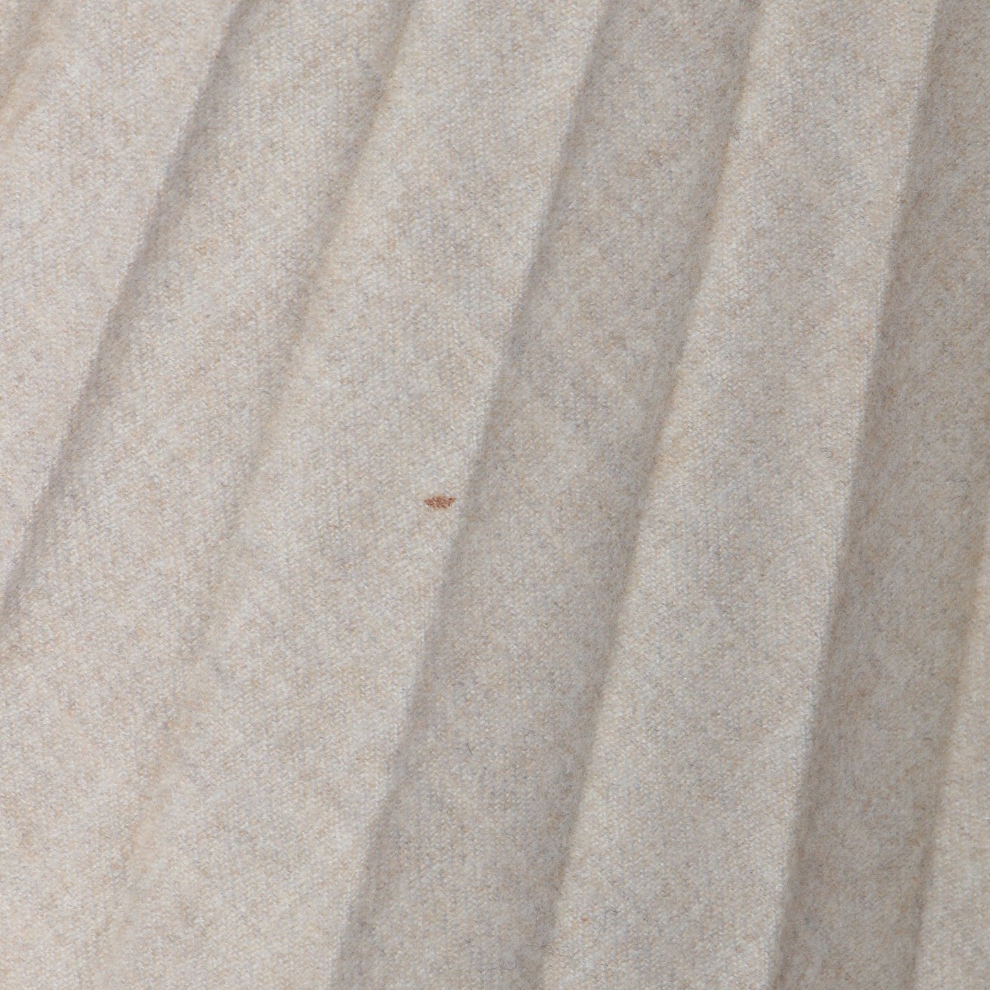 LIGHT FLANNEL SKIRT