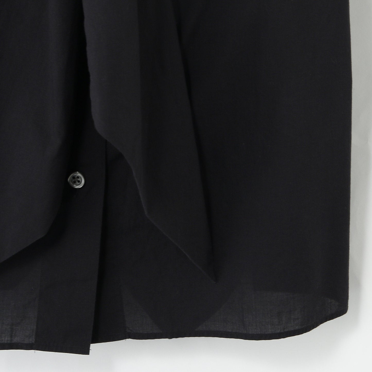 PIECE DYED WASHED COTTON SHIRT