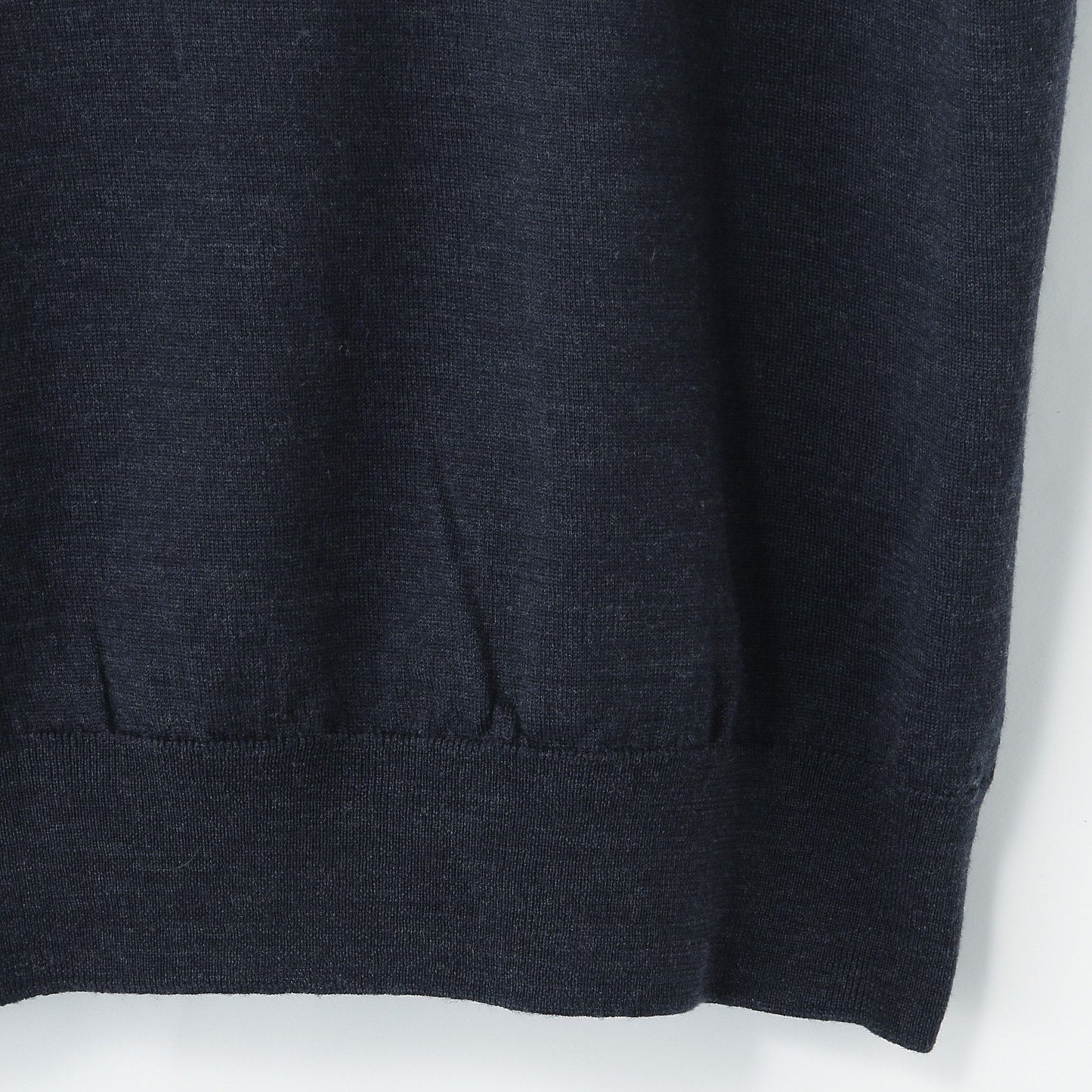 WOOL TURTLE NECK KNIT