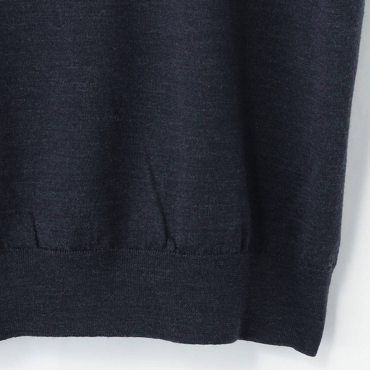 WOOL TURTLE NECK KNIT