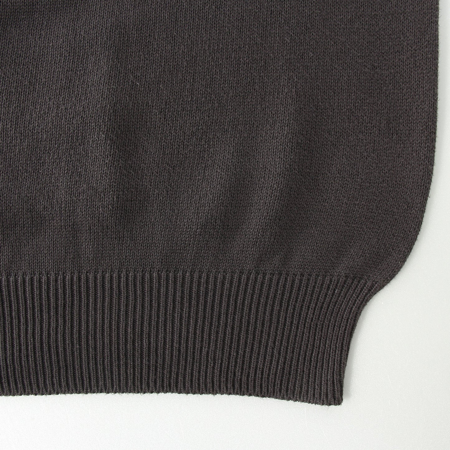 CAST OFF ROLL NECK KNIT